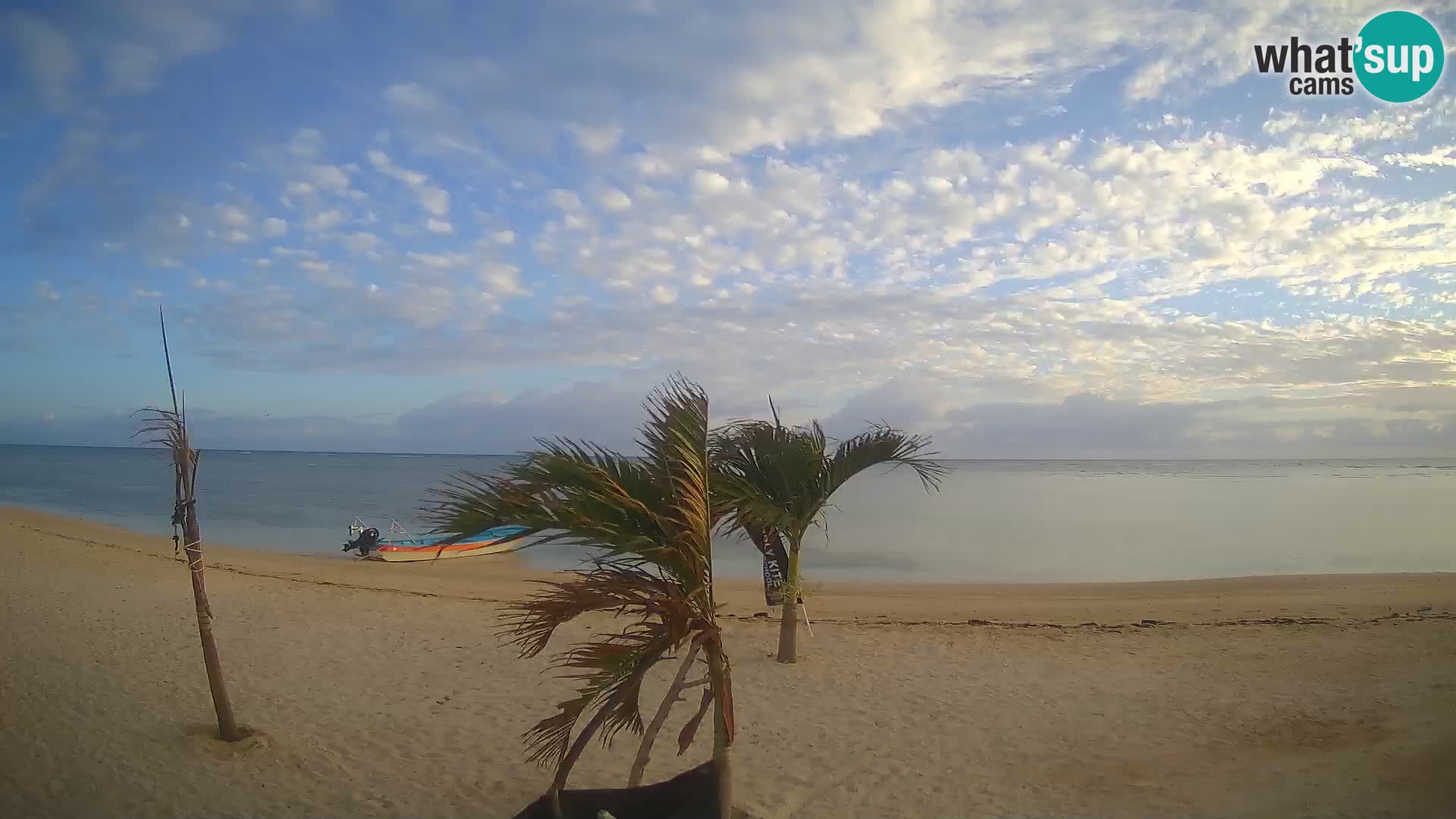 Webcam KITE BUEN HOMBRE KITEBOARDING SCHOOL – Buen Hombre Beach – Monte Cristi – Dominican Republic