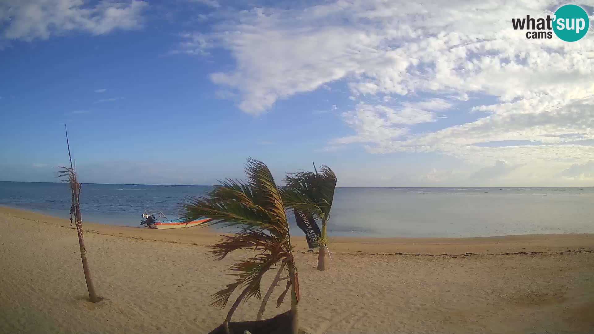 Spletna kamera Kite Buen Hombre Kiteboarding – plaža Buen Hombre – Monte Cristi – Dominikanska Republika