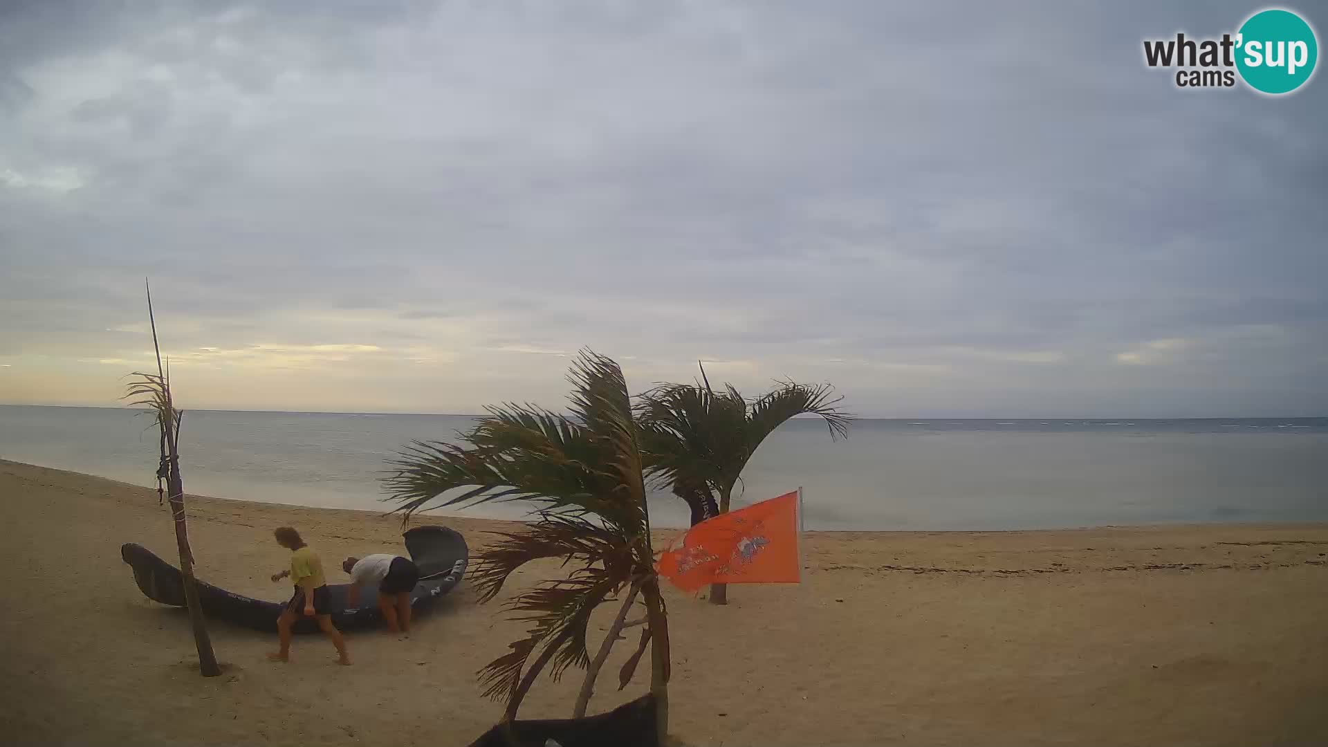 Cámara en Vivo Kite Buen Hombre Kiteboarding School – Playa Buen Hombre – Monte Cristi – República Dominicana