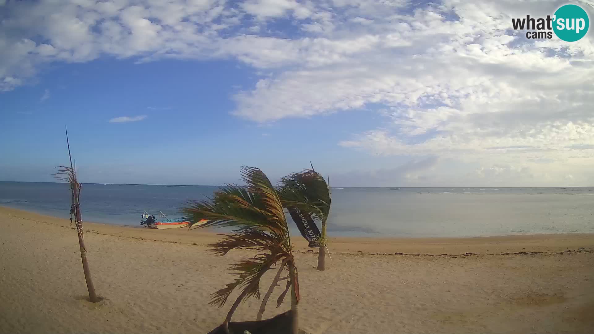 Spletna kamera Kite Buen Hombre Kiteboarding – plaža Buen Hombre – Monte Cristi – Dominikanska Republika