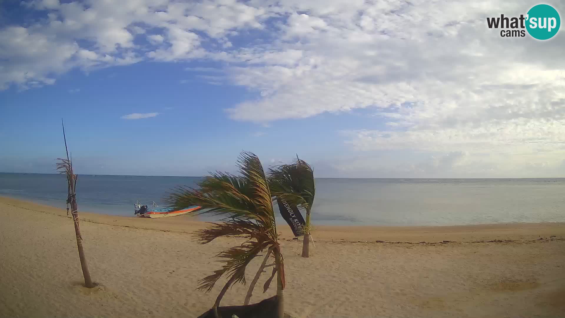 Spletna kamera Kite Buen Hombre Kiteboarding – plaža Buen Hombre – Monte Cristi – Dominikanska Republika