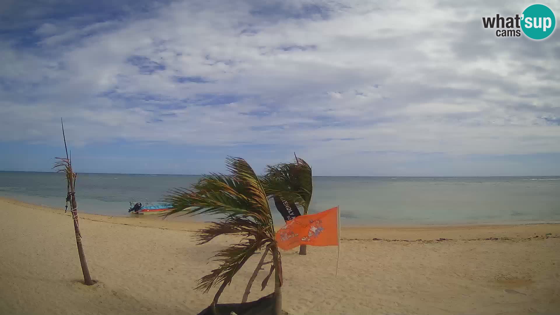 Cámara en Vivo Kite Buen Hombre Kiteboarding School – Playa Buen Hombre – Monte Cristi – República Dominicana