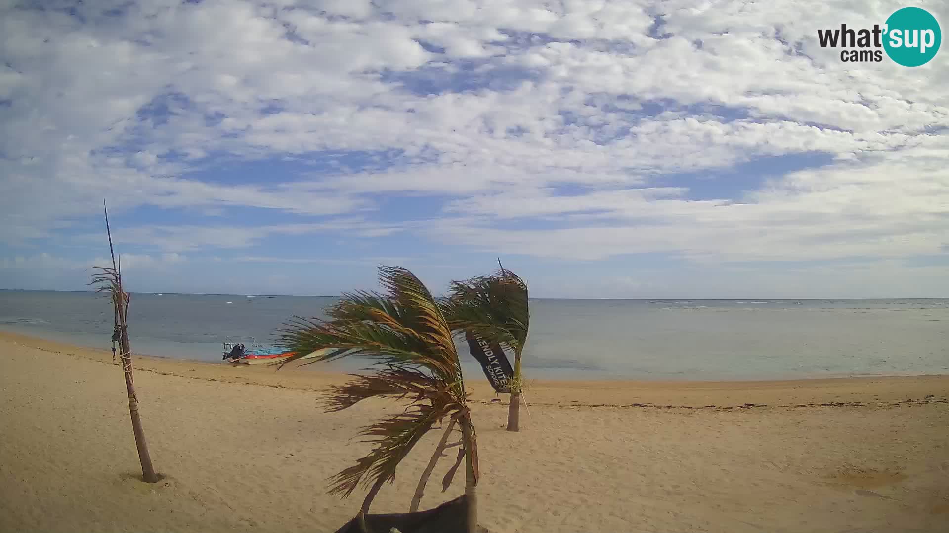 Cámara en Vivo Kite Buen Hombre Kiteboarding School – Playa Buen Hombre – Monte Cristi – República Dominicana