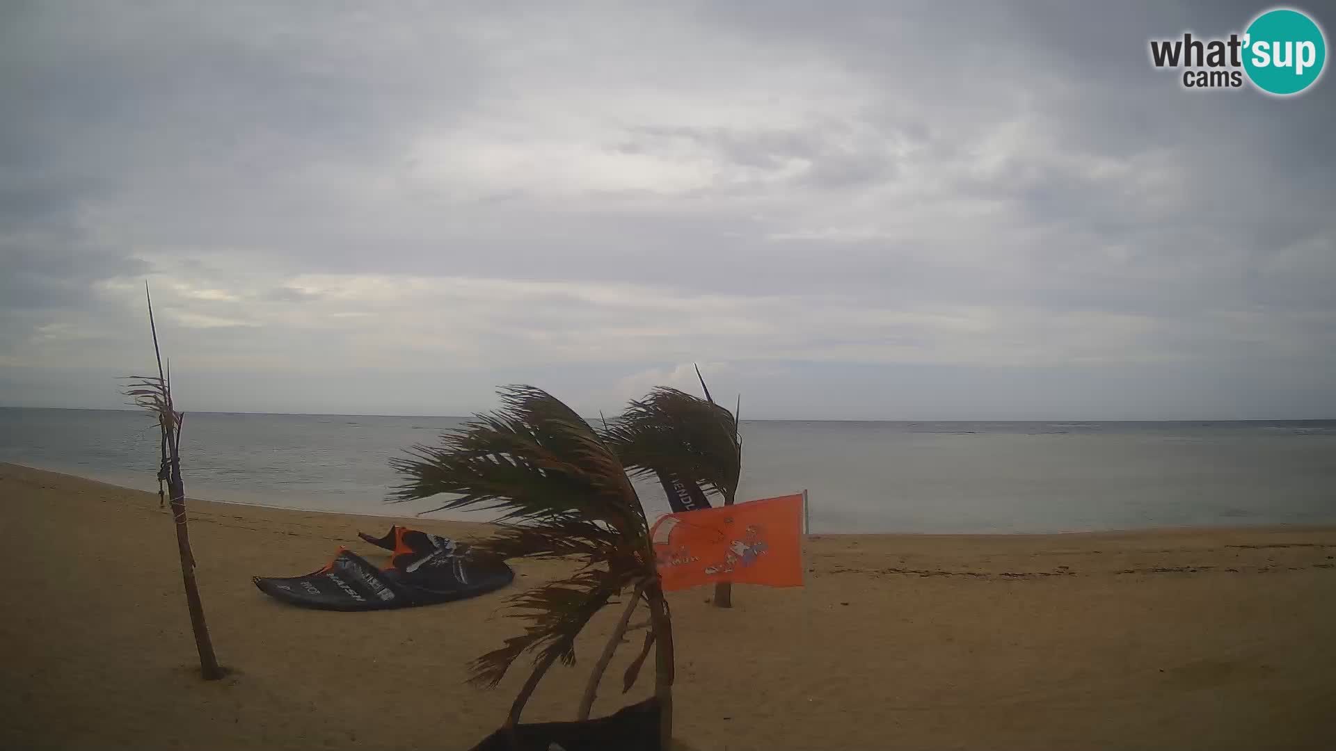 Web kamera Kite Buen Hombre Kiteboarding School – plaža Buen Hombre – Monte Cristi – Dominikanska Republika