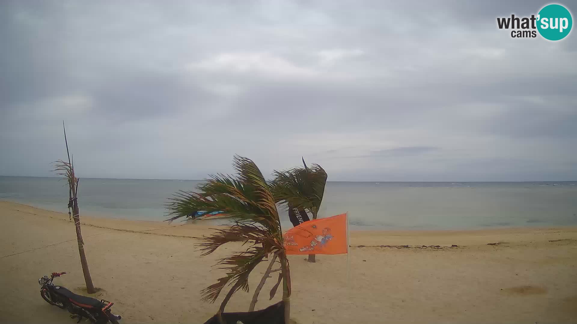Cámara en Vivo Kite Buen Hombre Kiteboarding School – Playa Buen Hombre – Monte Cristi – República Dominicana