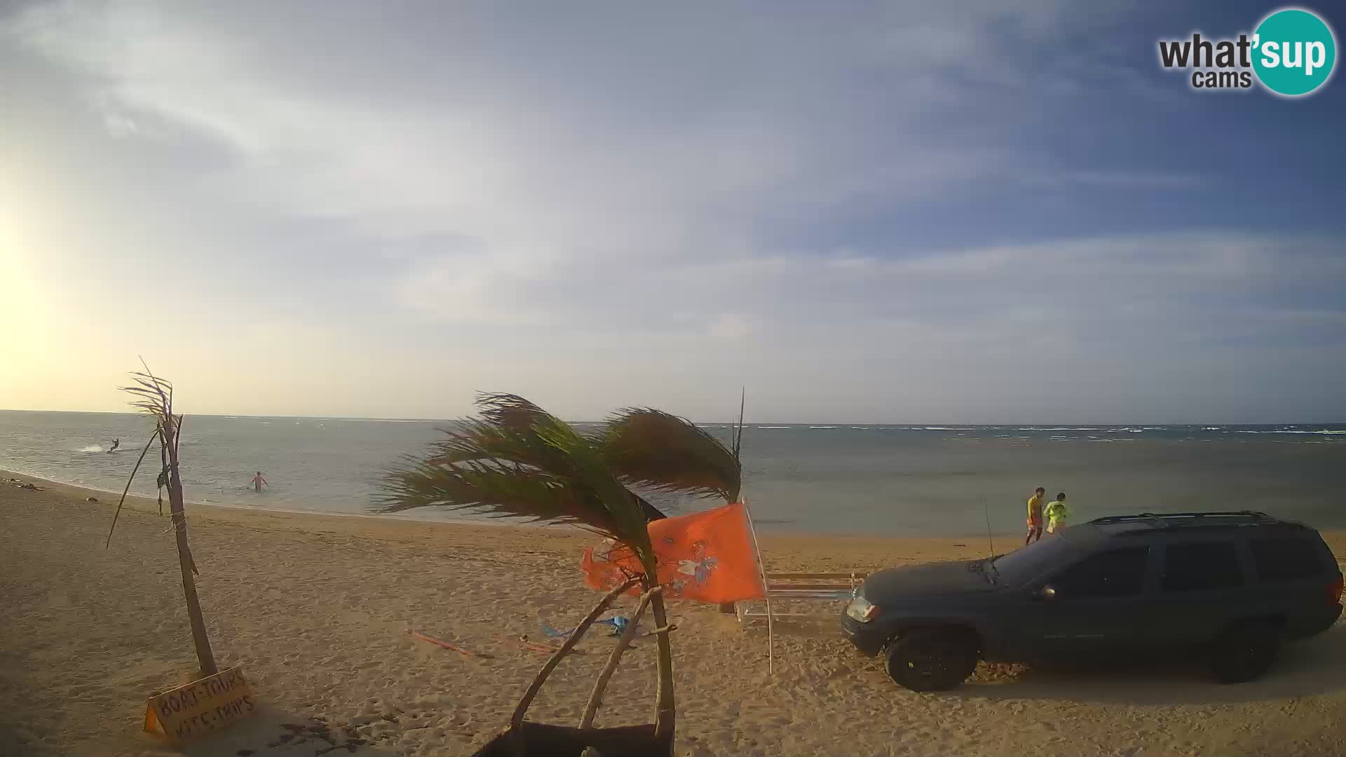 Web kamera Kite Buen Hombre Kiteboarding School – plaža Buen Hombre – Monte Cristi – Dominikanska Republika