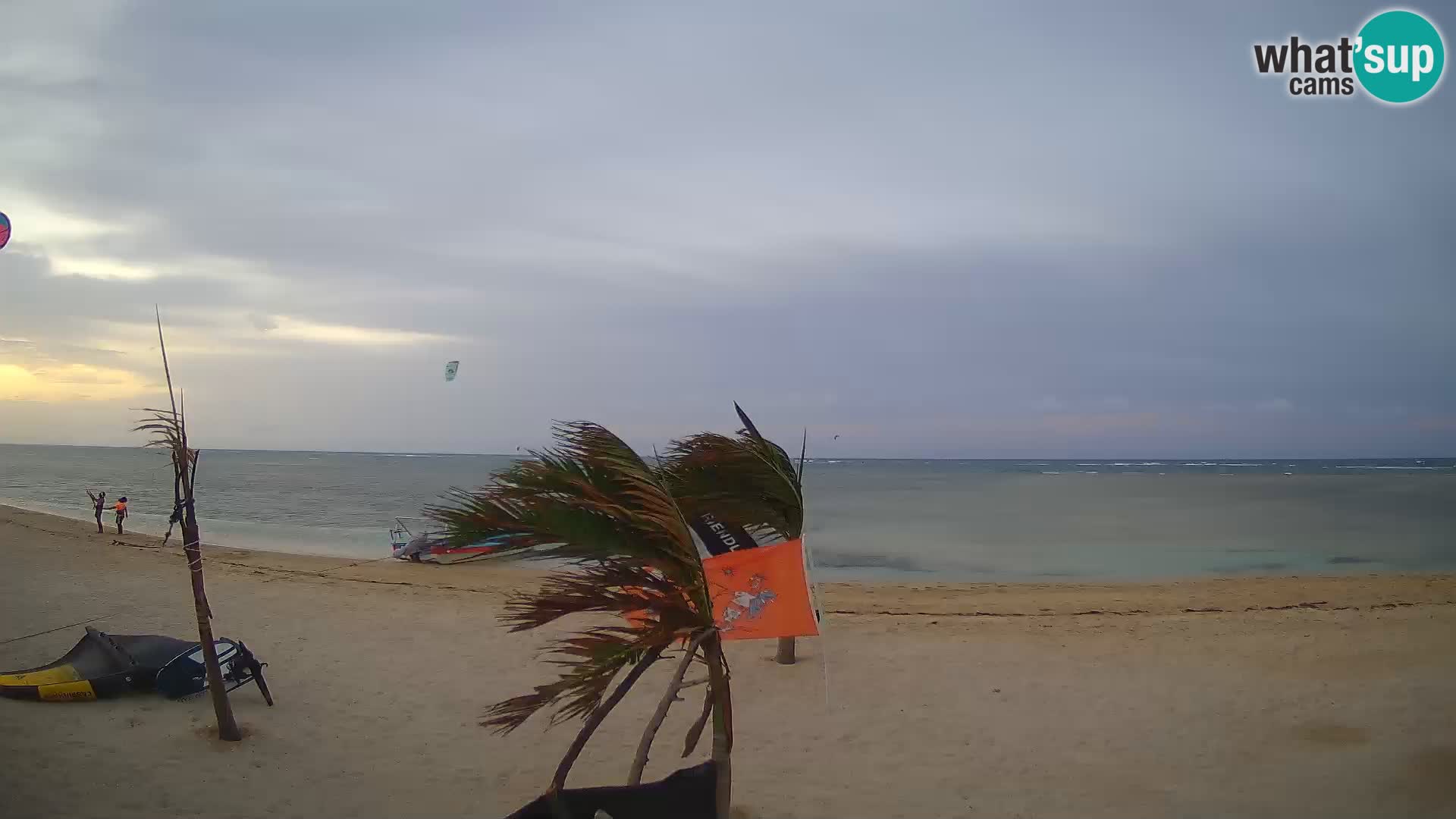 Cámara en Vivo Kite Buen Hombre Kiteboarding School – Playa Buen Hombre – Monte Cristi – República Dominicana