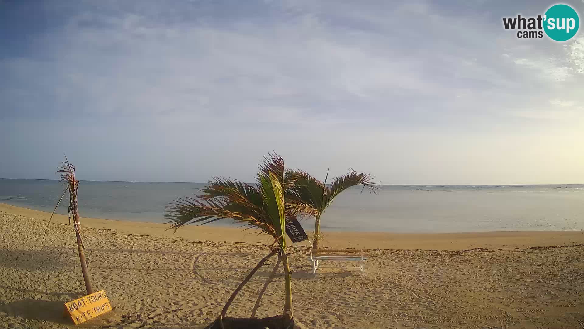 Webcam KITE BUEN HOMBRE KITEBOARDING SCHOOL – Buen Hombre Beach – Monte Cristi – Dominican Republic