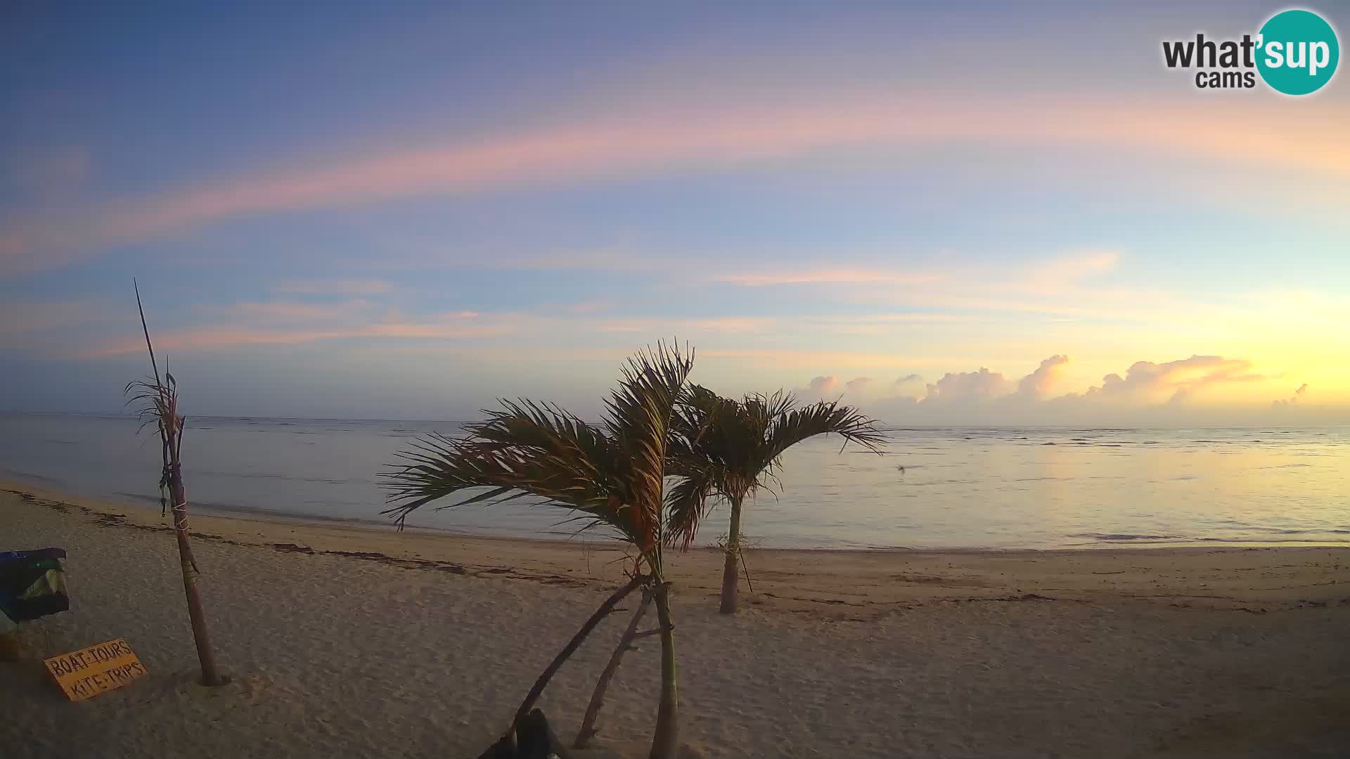 Webcam KITE BUEN HOMBRE KITEBOARDING SCHOOL – Buen Hombre Beach – Monte Cristi – Dominican Republic