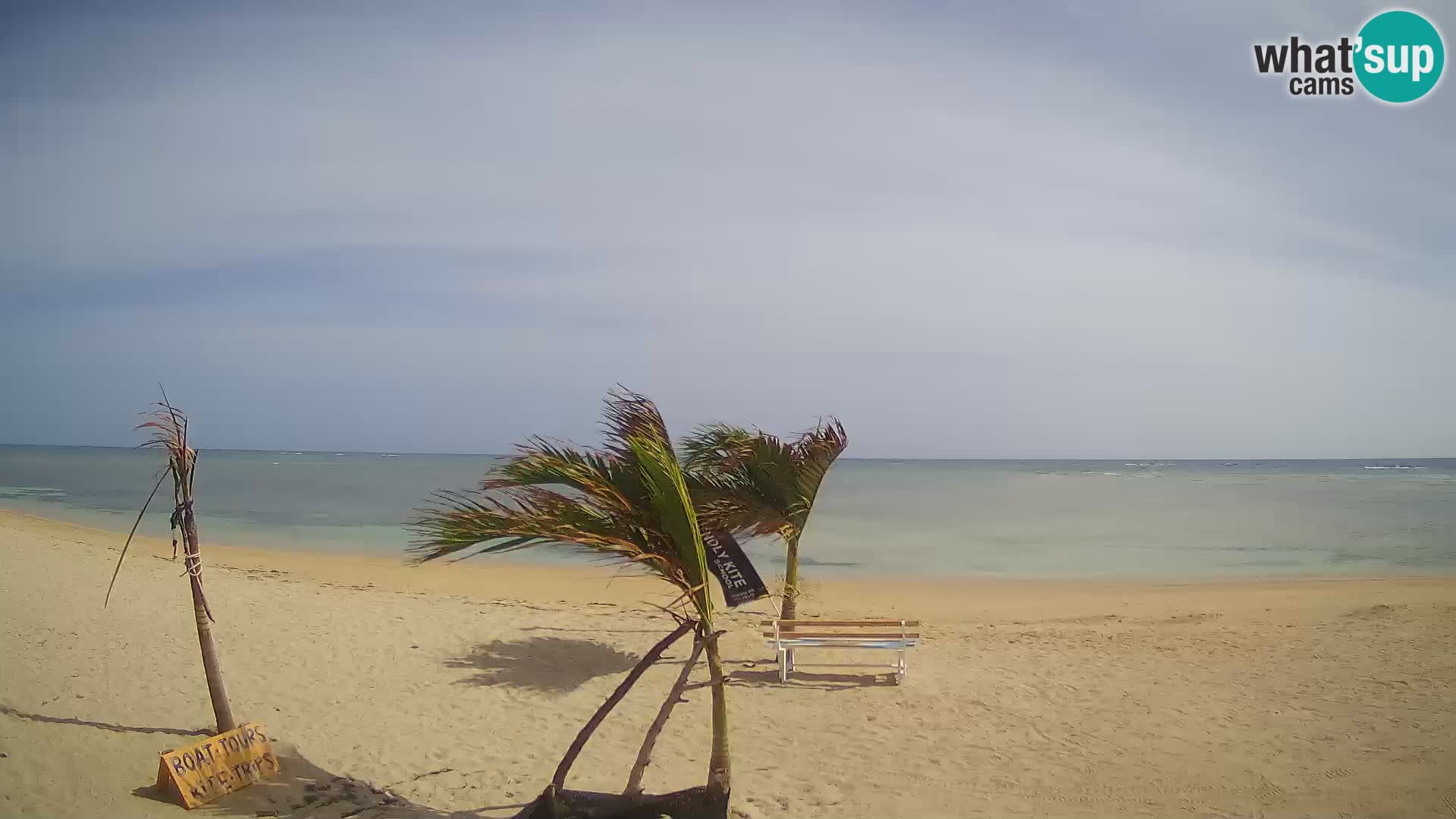 Web kamera Kite Buen Hombre Kiteboarding School – plaža Buen Hombre – Monte Cristi – Dominikanska Republika