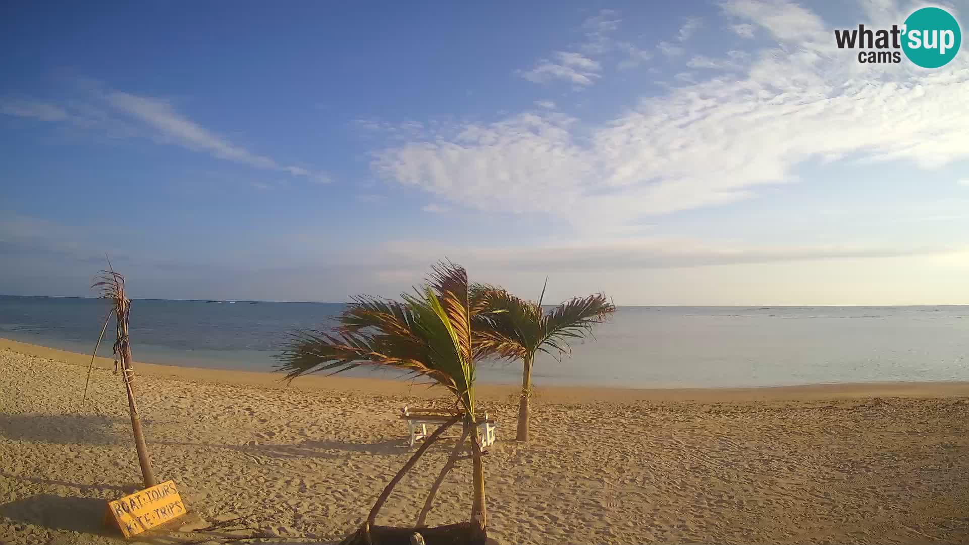 Caméra en direct de Kite Buen Hombre Kiteboarding – Plage Buen Hombre – Monte Cristi – République Dominicaine