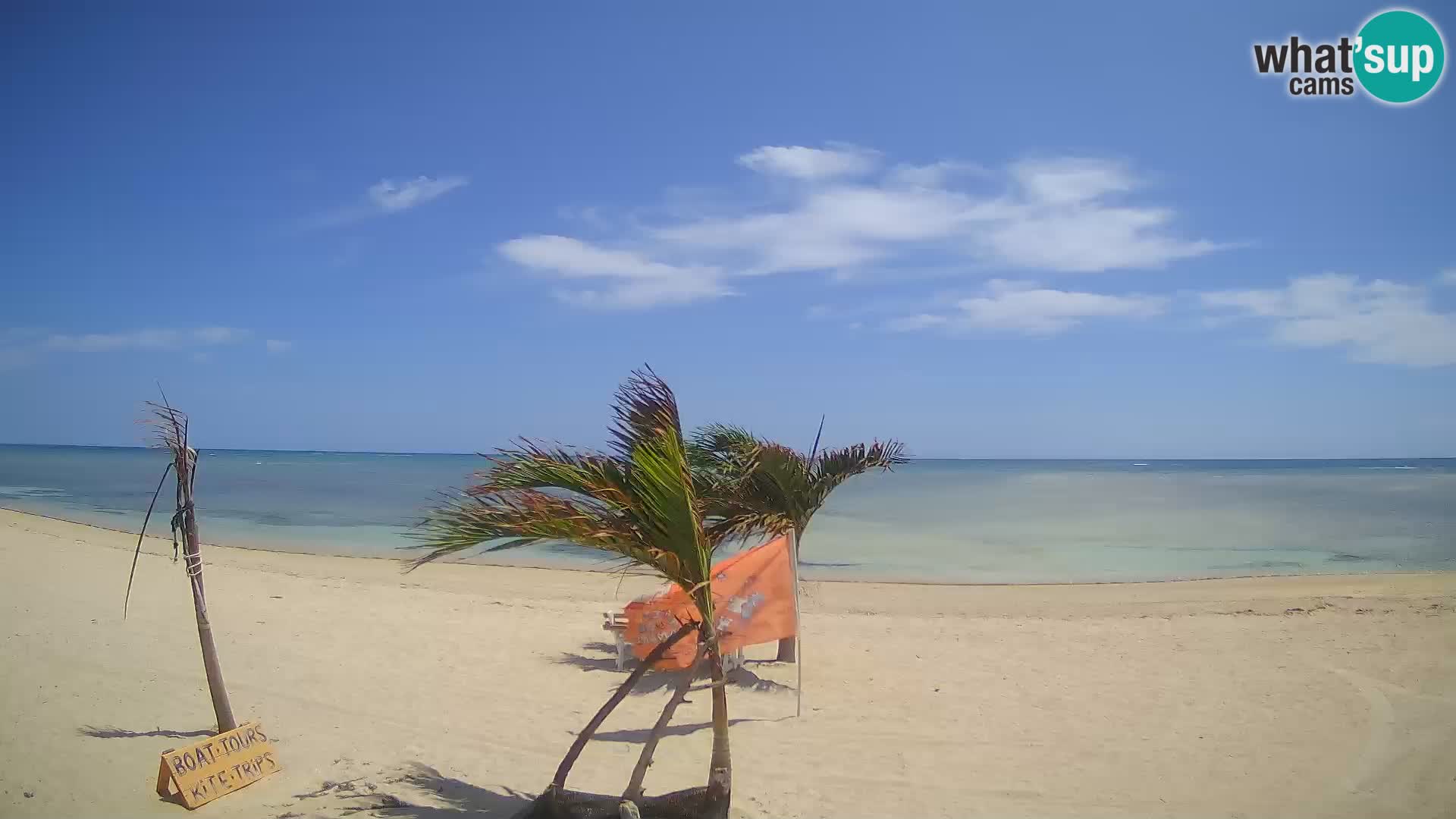 Spletna kamera Kite Buen Hombre Kiteboarding – plaža Buen Hombre – Monte Cristi – Dominikanska Republika