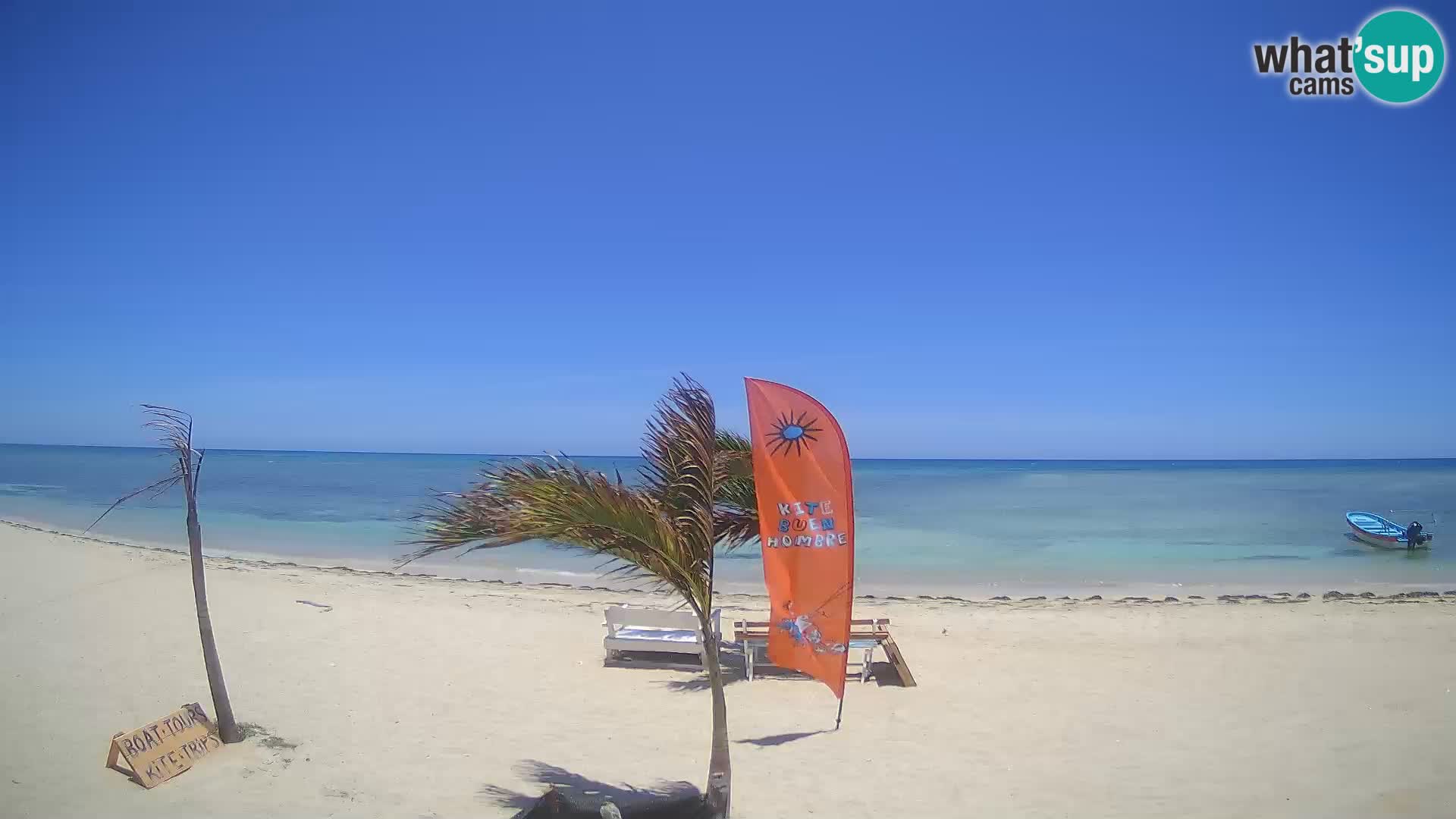 Spletna kamera Kite Buen Hombre Kiteboarding – plaža Buen Hombre – Monte Cristi – Dominikanska Republika