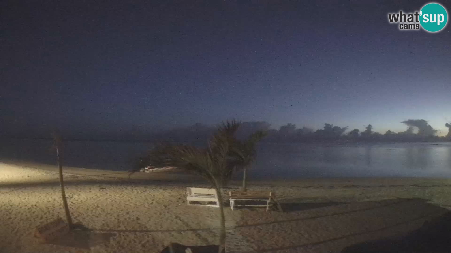 Caméra en direct de Kite Buen Hombre Kiteboarding – Plage Buen Hombre – Monte Cristi – République Dominicaine