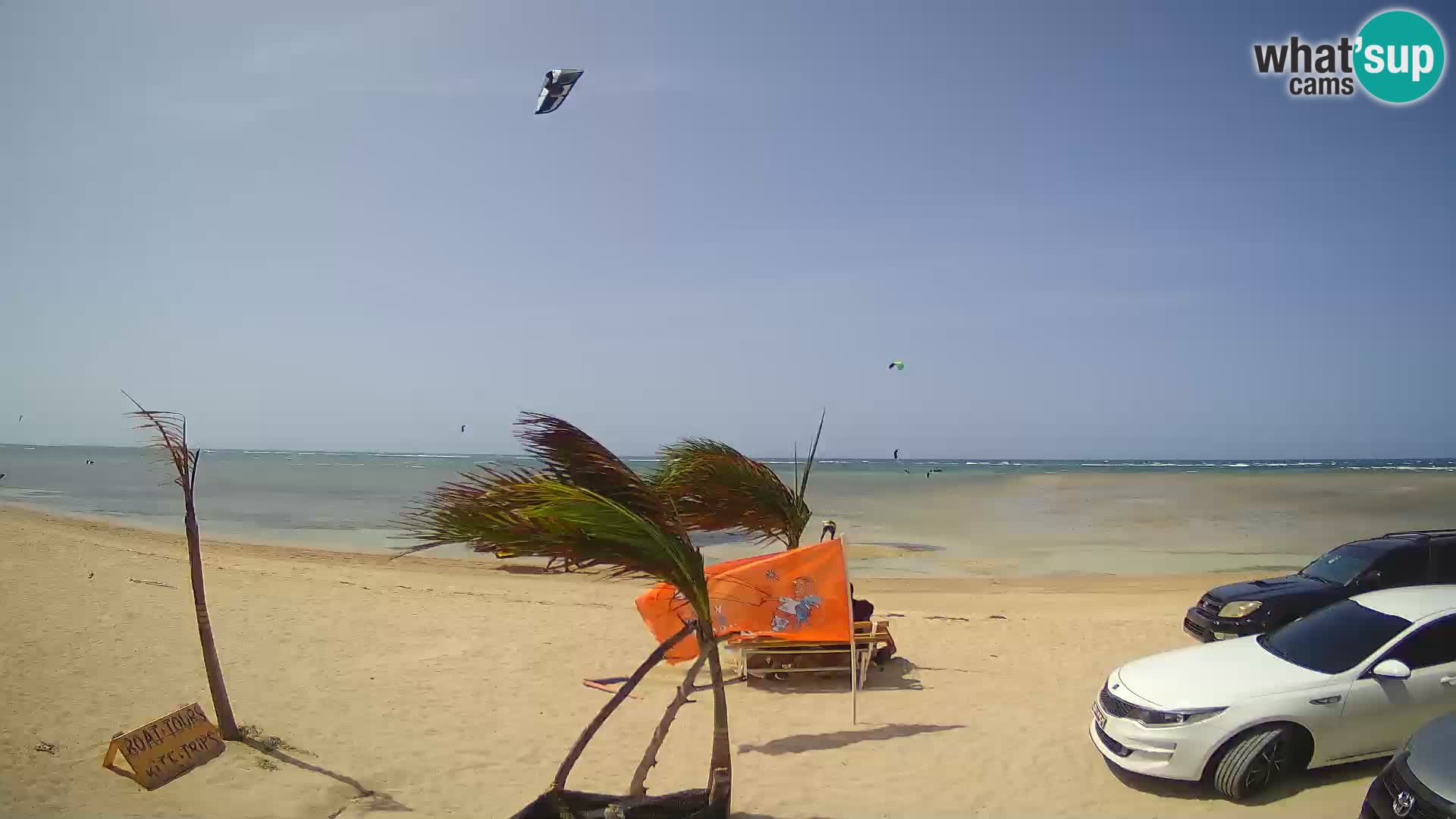 Spletna kamera Kite Buen Hombre Kiteboarding – plaža Buen Hombre – Monte Cristi – Dominikanska Republika