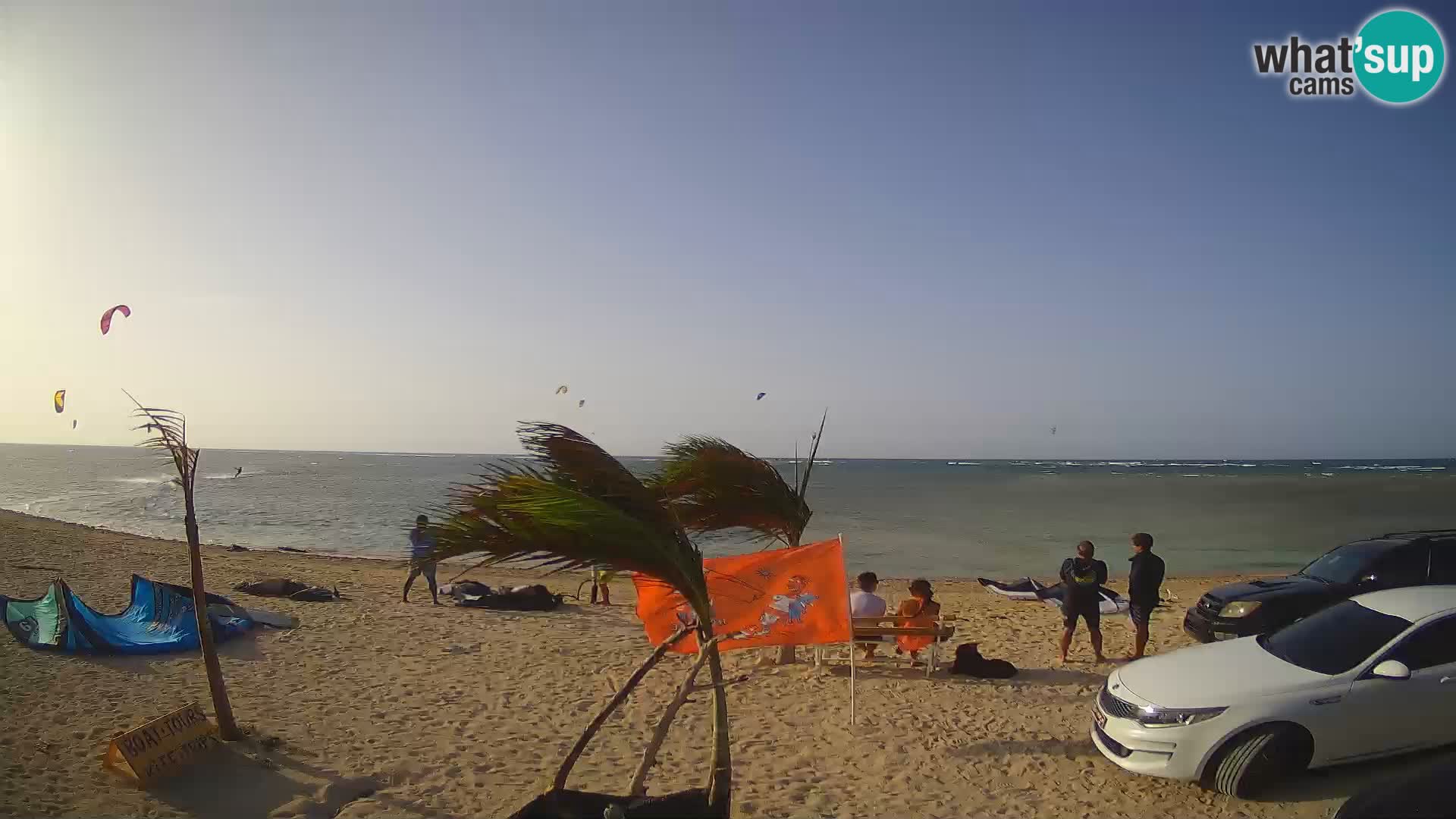 Web kamera Kite Buen Hombre Kiteboarding School – plaža Buen Hombre – Monte Cristi – Dominikanska Republika