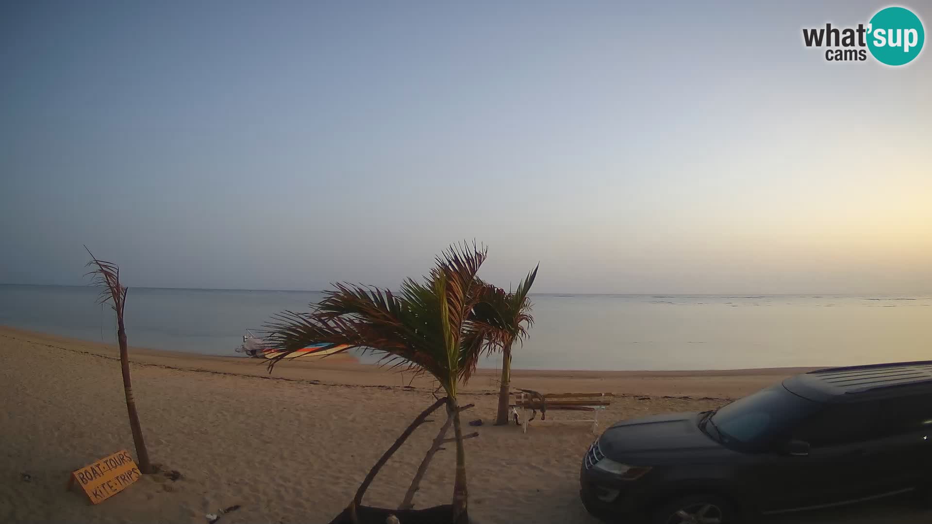 Web kamera Kite Buen Hombre Kiteboarding School – plaža Buen Hombre – Monte Cristi – Dominikanska Republika