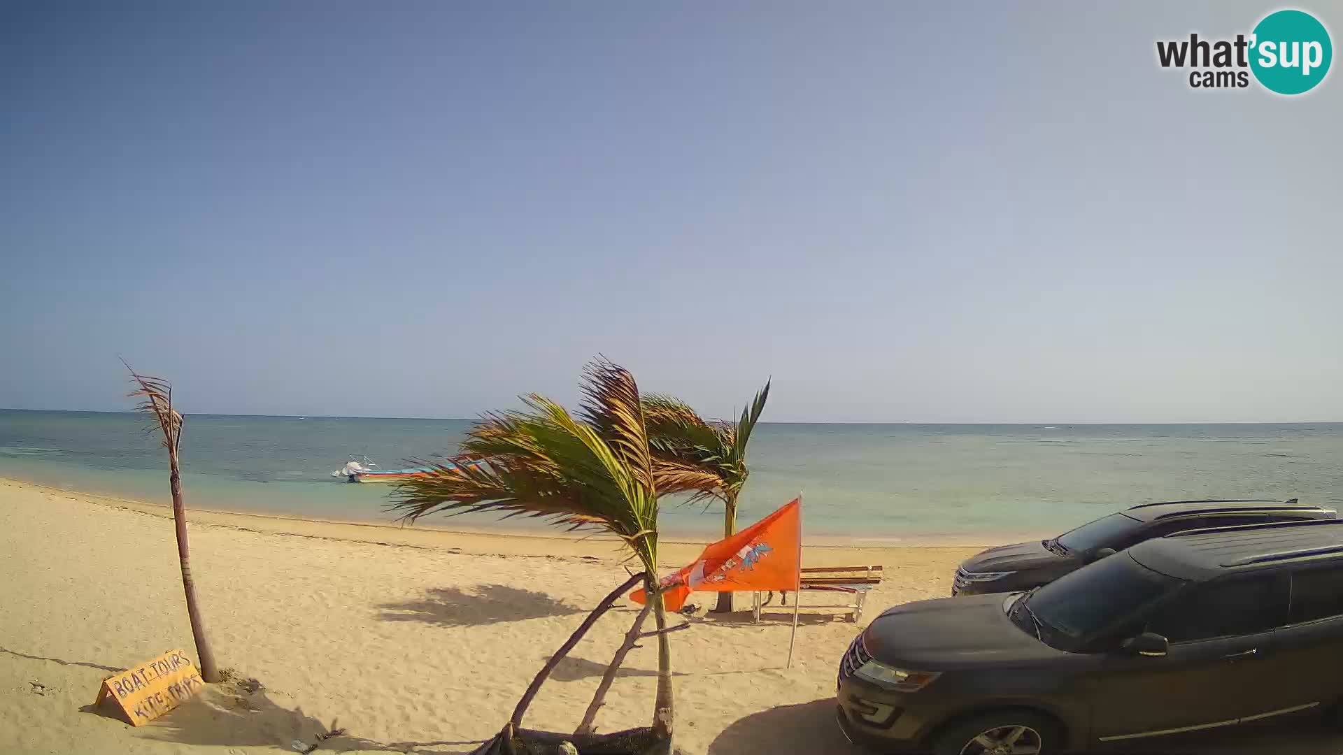 Caméra en direct de Kite Buen Hombre Kiteboarding – Plage Buen Hombre – Monte Cristi – République Dominicaine