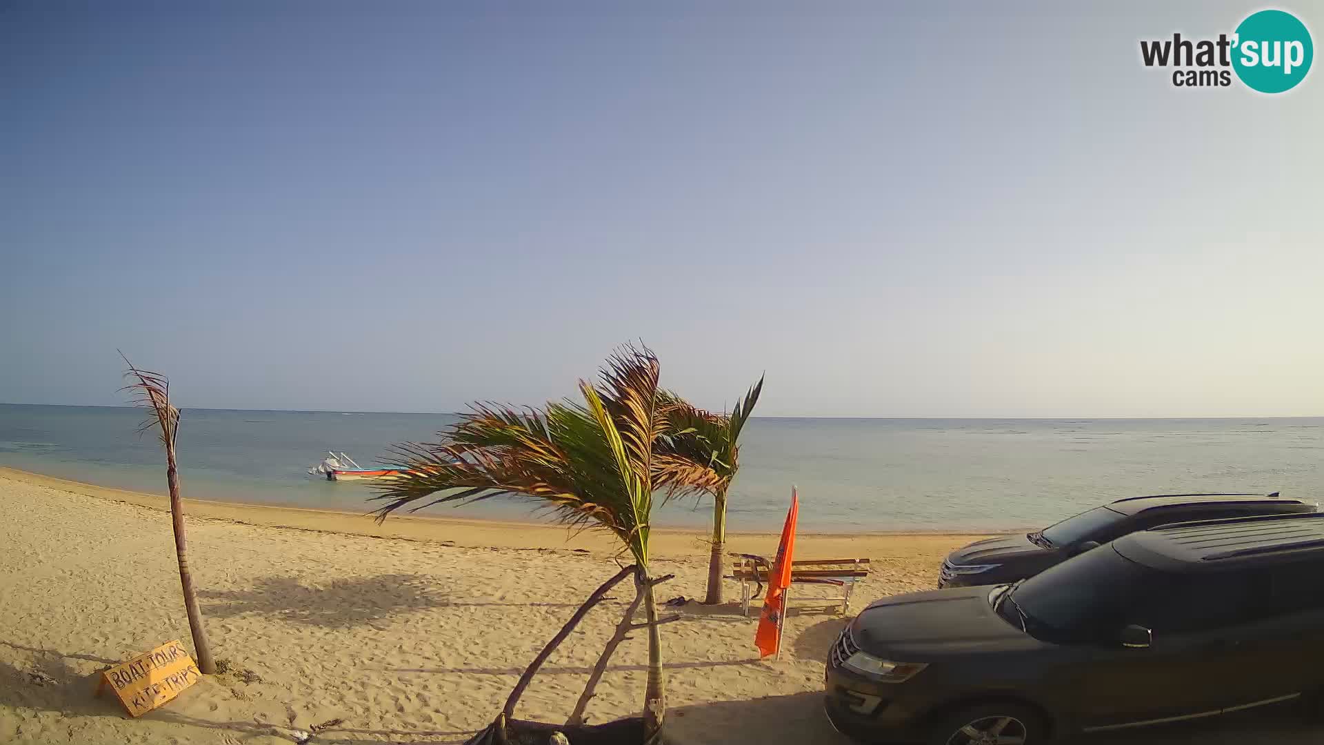Spletna kamera Kite Buen Hombre Kiteboarding – plaža Buen Hombre – Monte Cristi – Dominikanska Republika