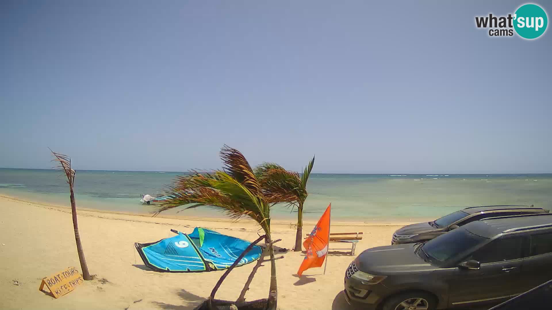 Web kamera Kite Buen Hombre Kiteboarding School – plaža Buen Hombre – Monte Cristi – Dominikanska Republika