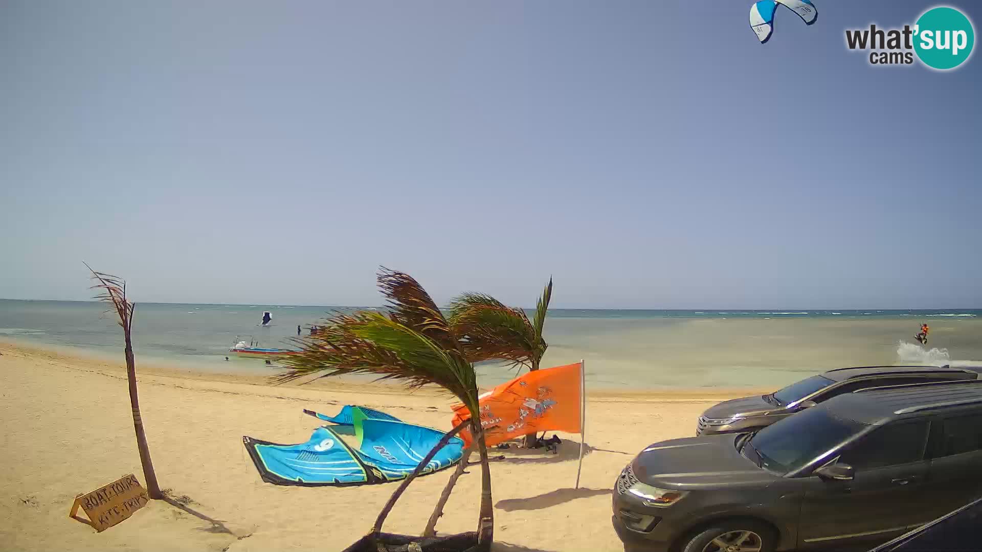 Web kamera Kite Buen Hombre Kiteboarding School – plaža Buen Hombre – Monte Cristi – Dominikanska Republika