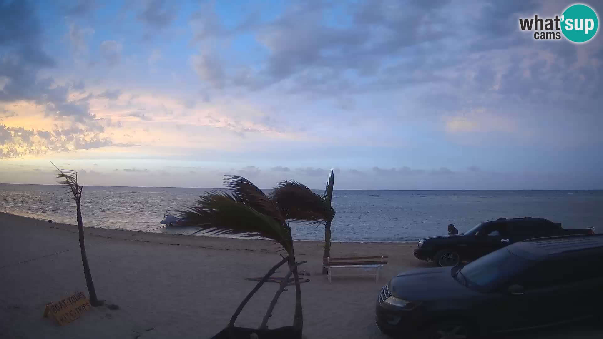 Spletna kamera Kite Buen Hombre Kiteboarding – plaža Buen Hombre – Monte Cristi – Dominikanska Republika