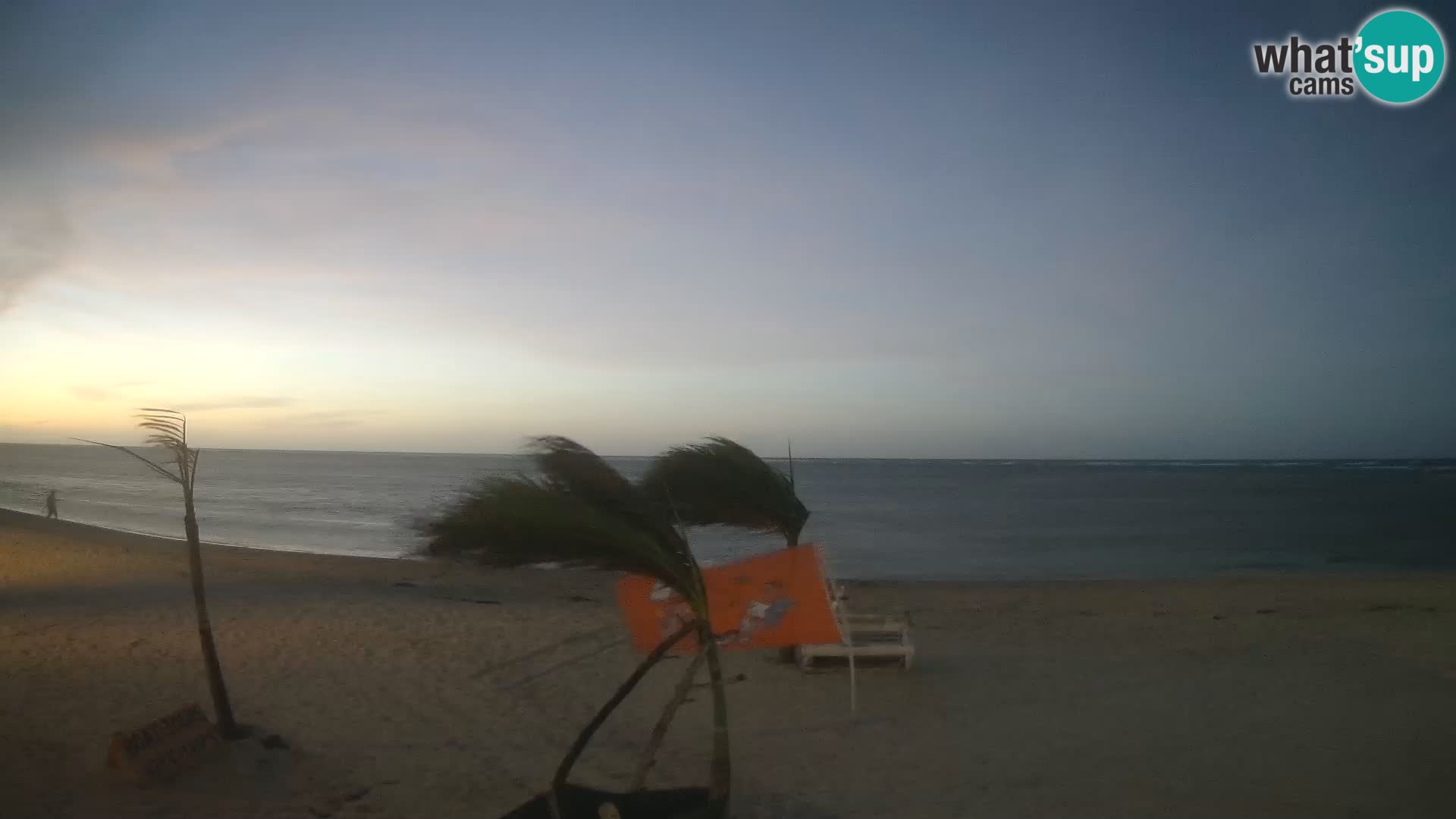 Caméra en direct de Kite Buen Hombre Kiteboarding – Plage Buen Hombre – Monte Cristi – République Dominicaine