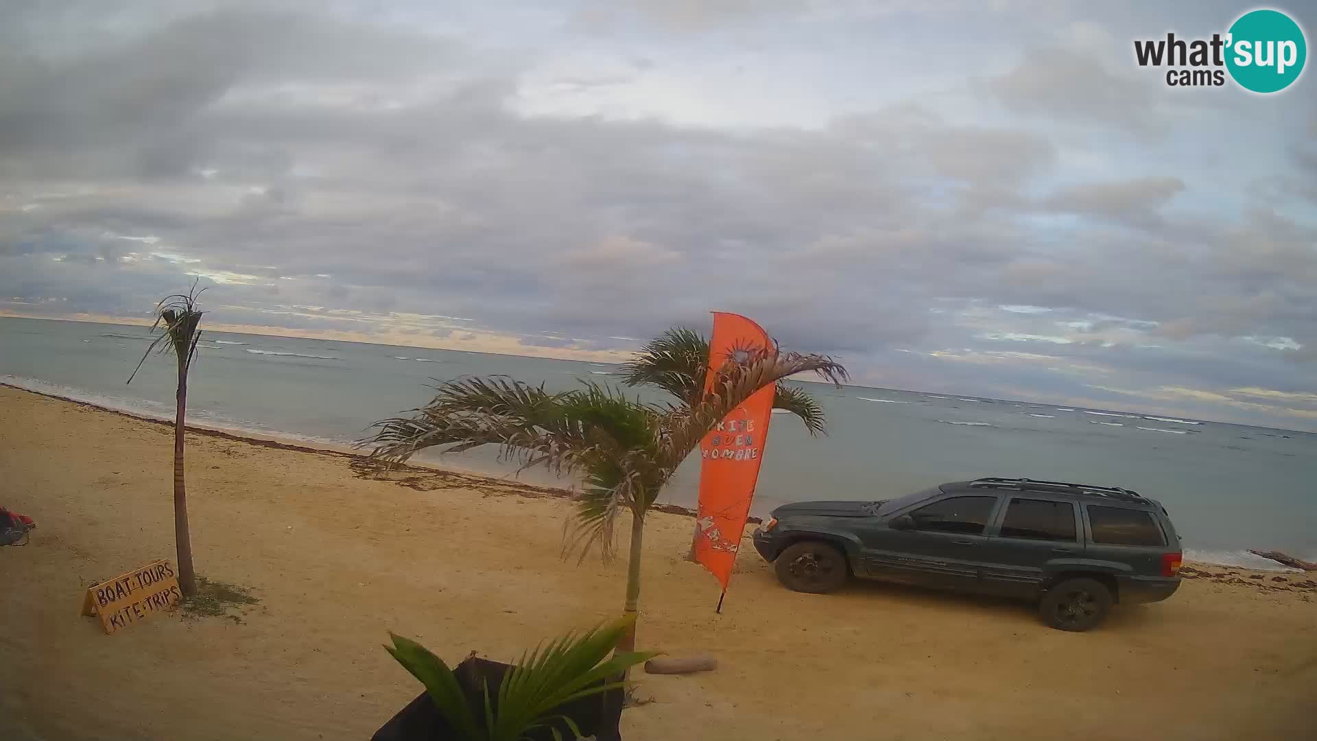 Web kamera Kite Buen Hombre Kiteboarding School – plaža Buen Hombre – Monte Cristi – Dominikanska Republika