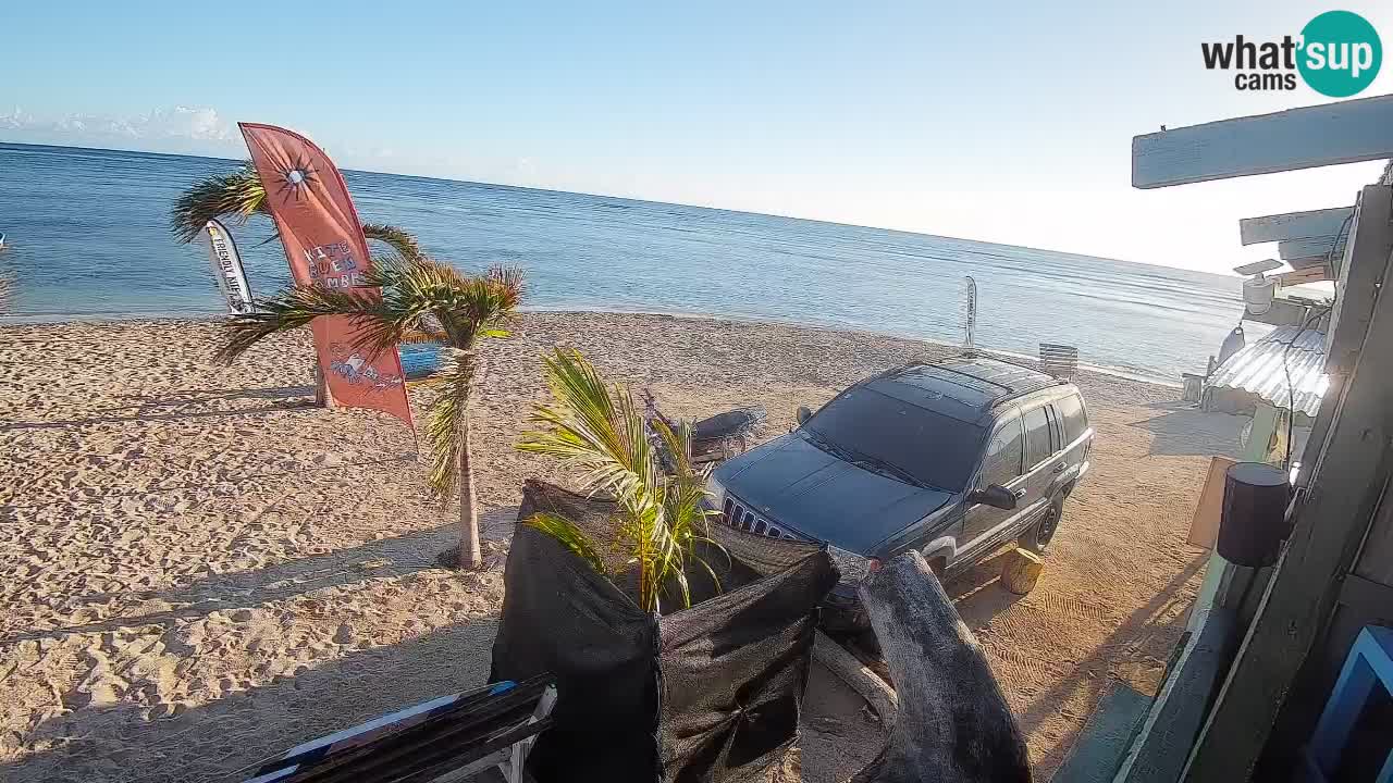 Spletna kamera Kite Buen Hombre Kiteboarding – plaža Buen Hombre – Monte Cristi – Dominikanska Republika