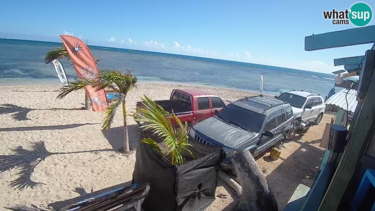 Cámara en Vivo Kite Buen Hombre Kiteboarding School – Playa Buen Hombre – Monte Cristi – República Dominicana