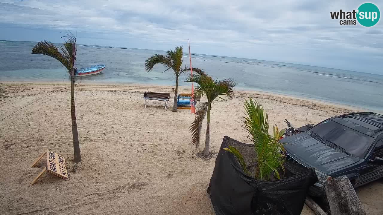 Caméra en direct de Kite Buen Hombre Kiteboarding – Plage Buen Hombre – Monte Cristi – République Dominicaine