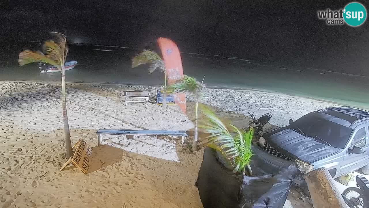 Spletna kamera Kite Buen Hombre Kiteboarding – plaža Buen Hombre – Monte Cristi – Dominikanska Republika