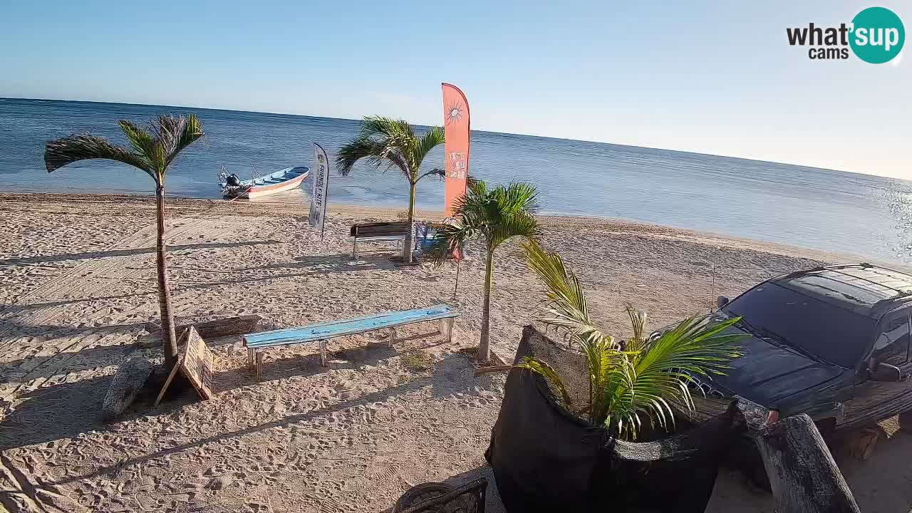 Kite Buen Hombre webcam Kiteboarding Schule – Buen Hombre Strand – Monte Cristi – Dominikanische Republik