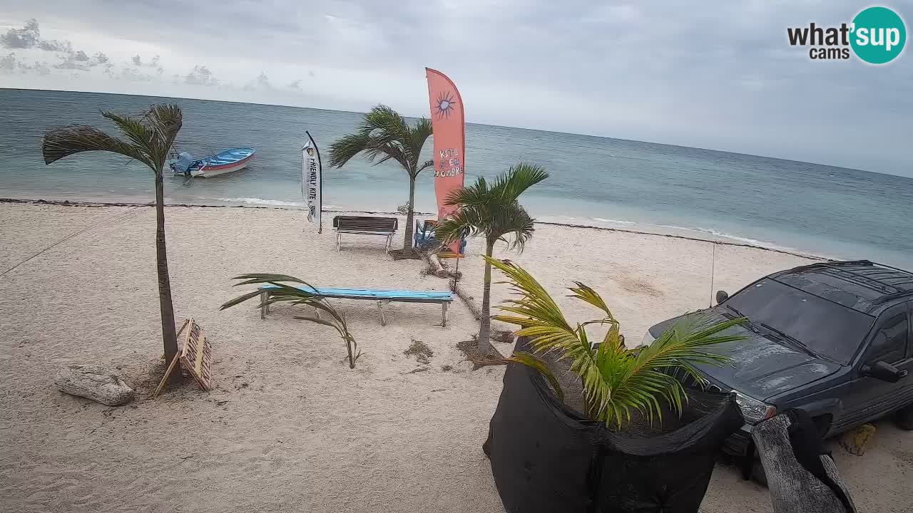Web kamera Kite Buen Hombre Kiteboarding School – plaža Buen Hombre – Monte Cristi – Dominikanska Republika