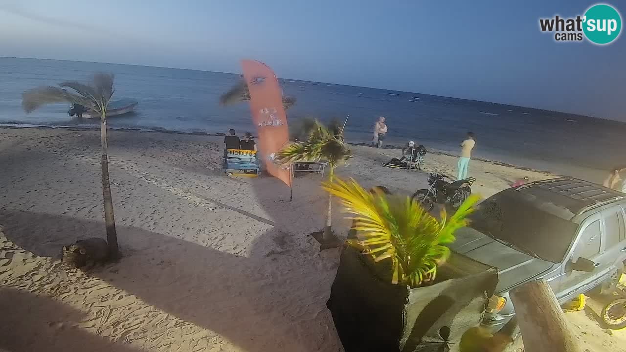 Webcam KITE BUEN HOMBRE KITEBOARDING SCHOOL – Buen Hombre Beach – Monte Cristi – Dominican Republic
