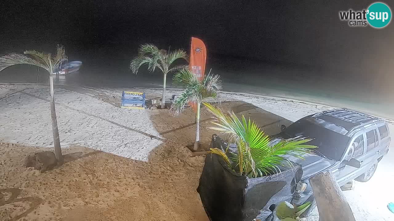 Cámara en Vivo Kite Buen Hombre Kiteboarding School – Playa Buen Hombre – Monte Cristi – República Dominicana