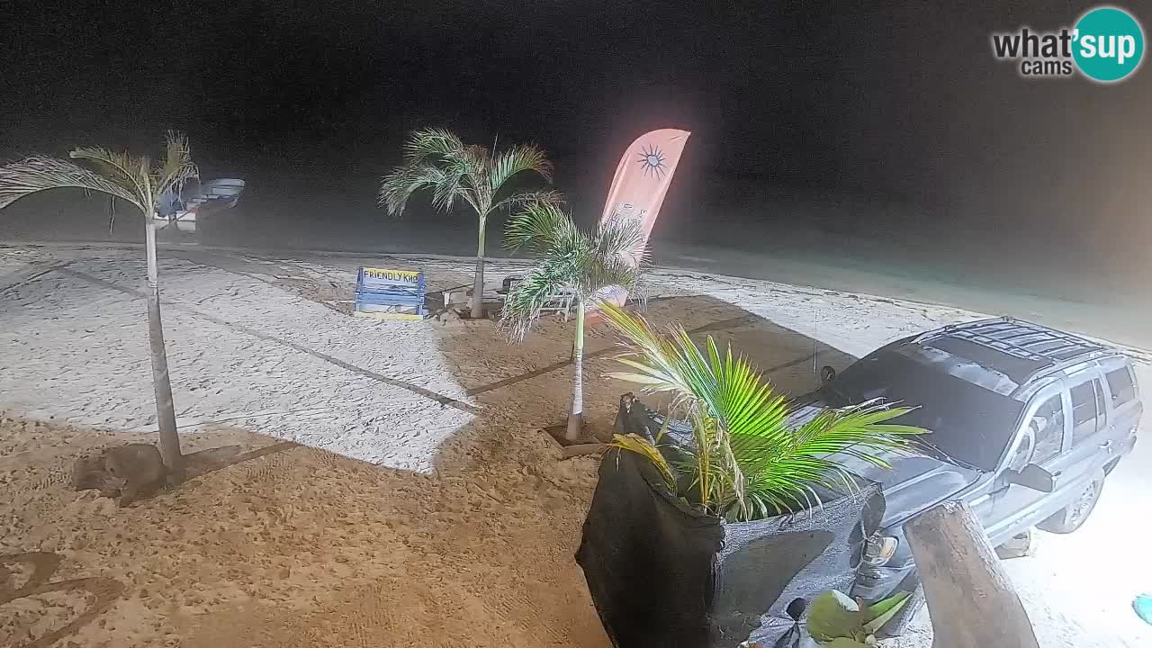 Web kamera Kite Buen Hombre Kiteboarding School – plaža Buen Hombre – Monte Cristi – Dominikanska Republika