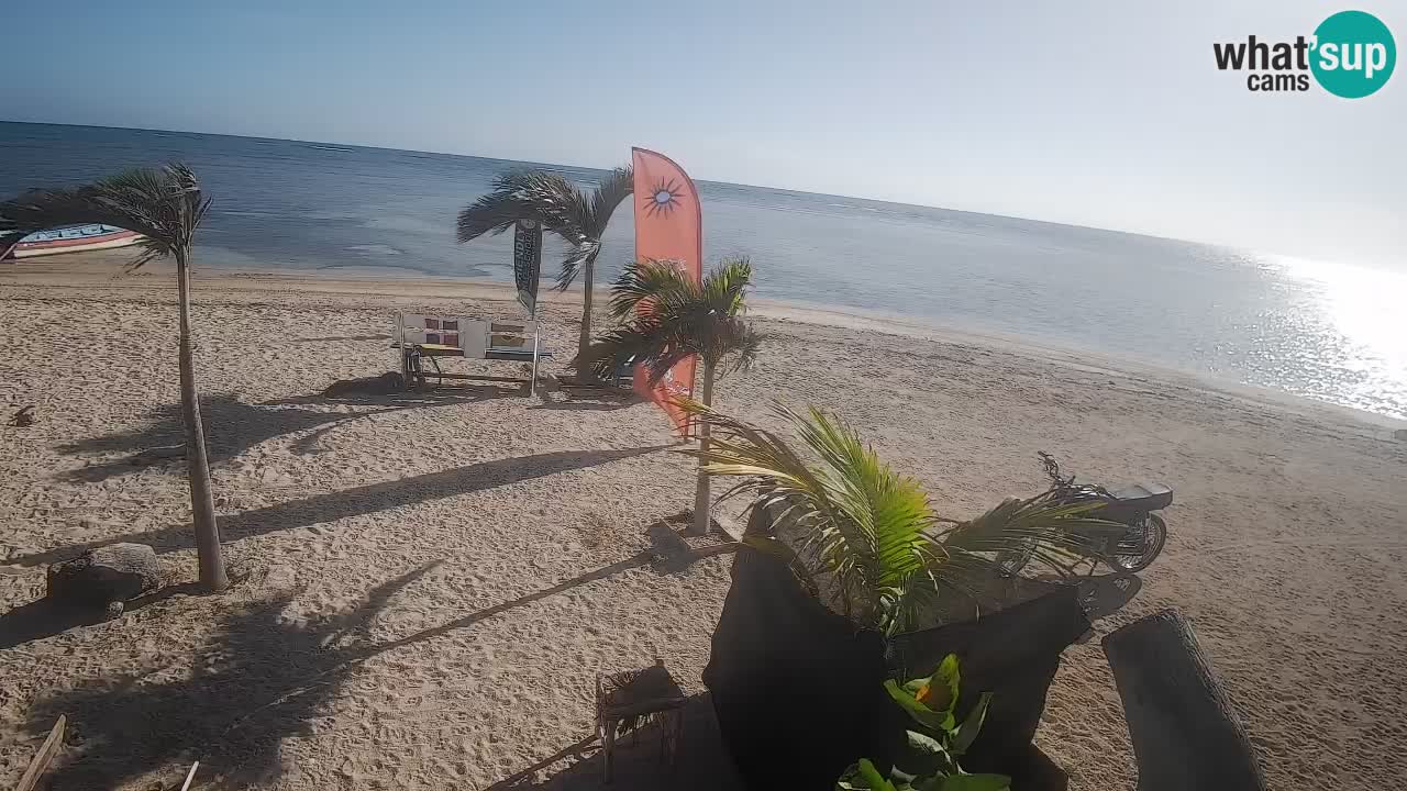 Cámara en Vivo Kite Buen Hombre Kiteboarding School – Playa Buen Hombre – Monte Cristi – República Dominicana