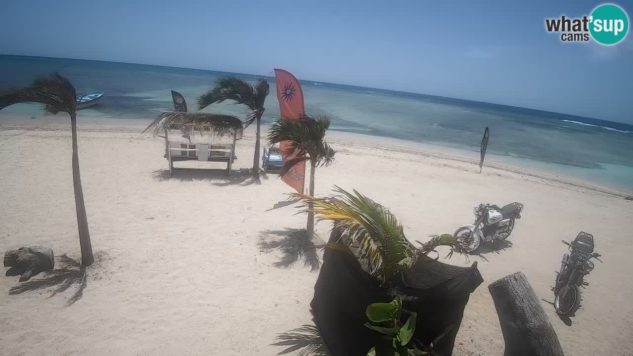 Webcam KITE BUEN HOMBRE KITEBOARDING SCHOOL – Buen Hombre Beach – Monte Cristi – Dominican Republic