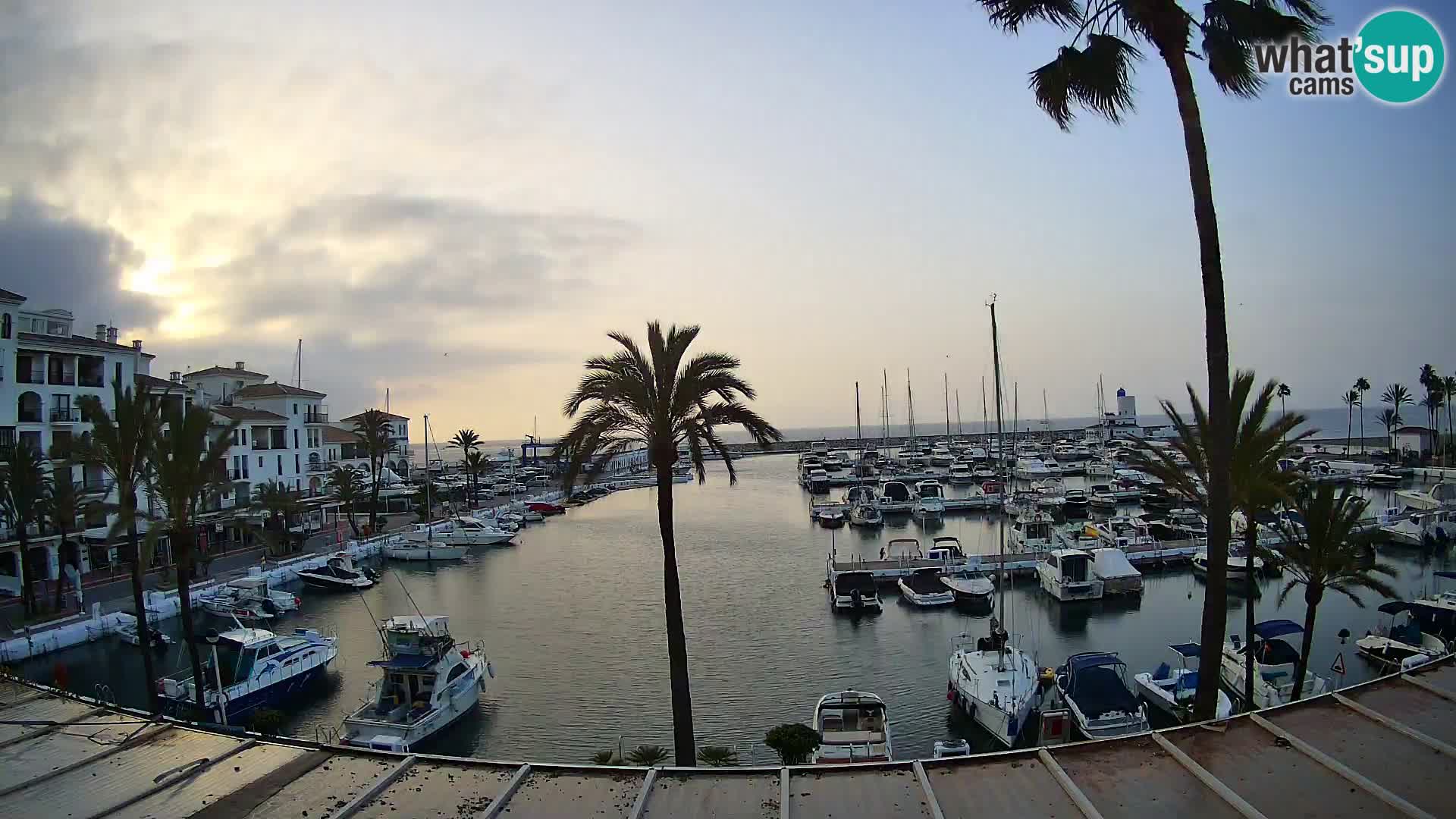 Spletna kamera Puerto de la Duquesa – Marina