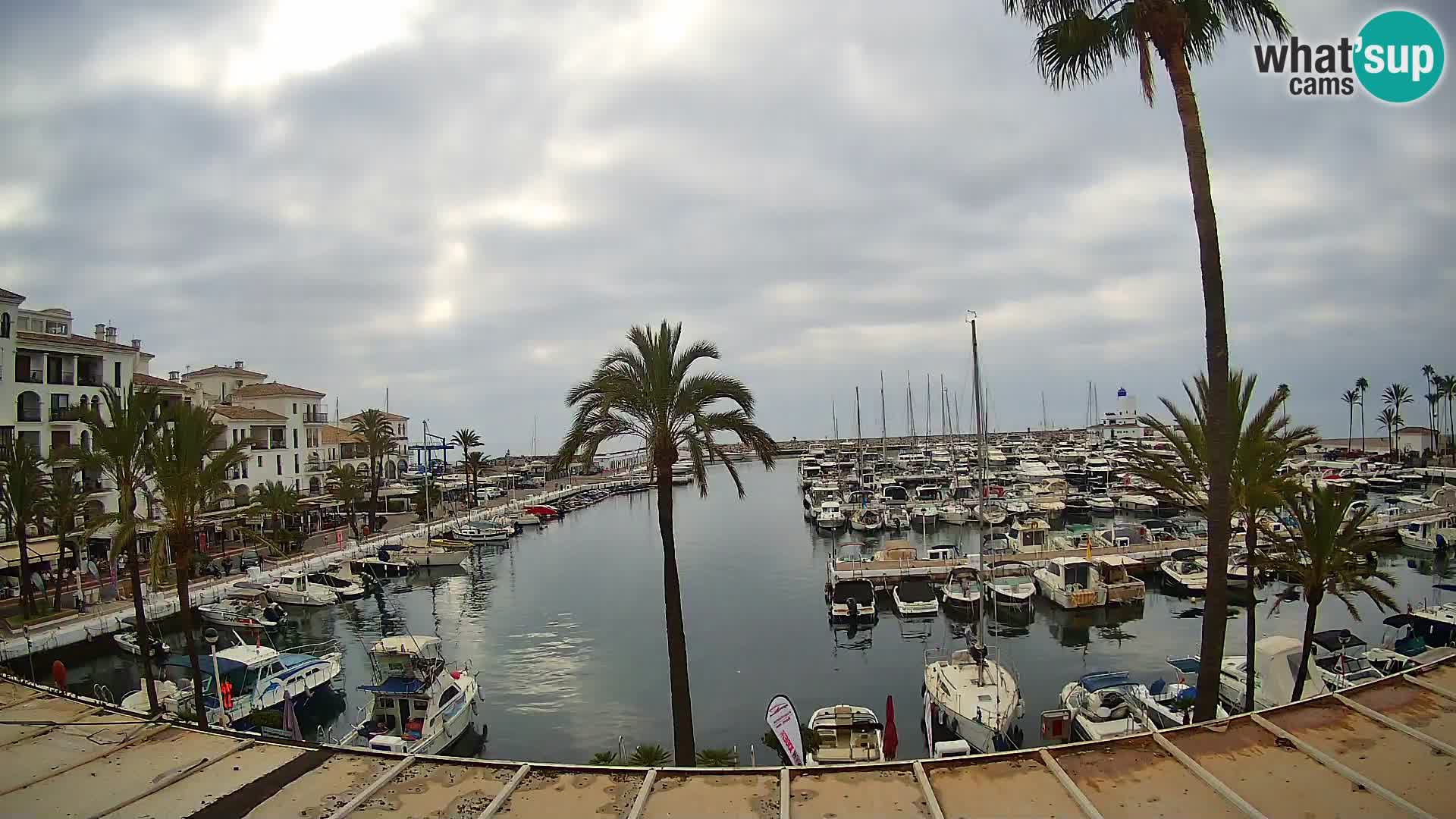 Spletna kamera Puerto de la Duquesa – Marina