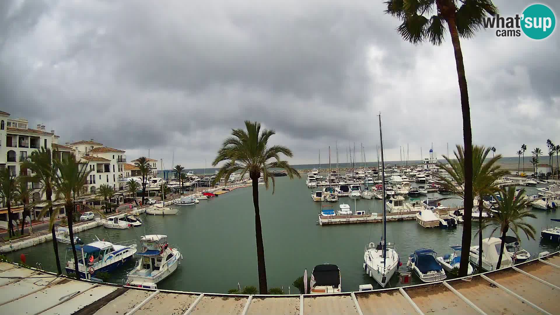 Live webcam Puerto de la Duquesa – Marina