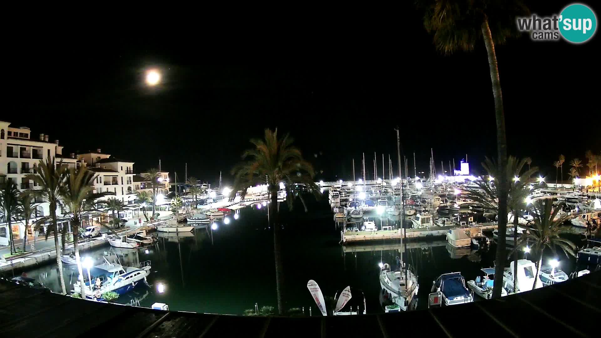 Spletna kamera Puerto de la Duquesa – Marina