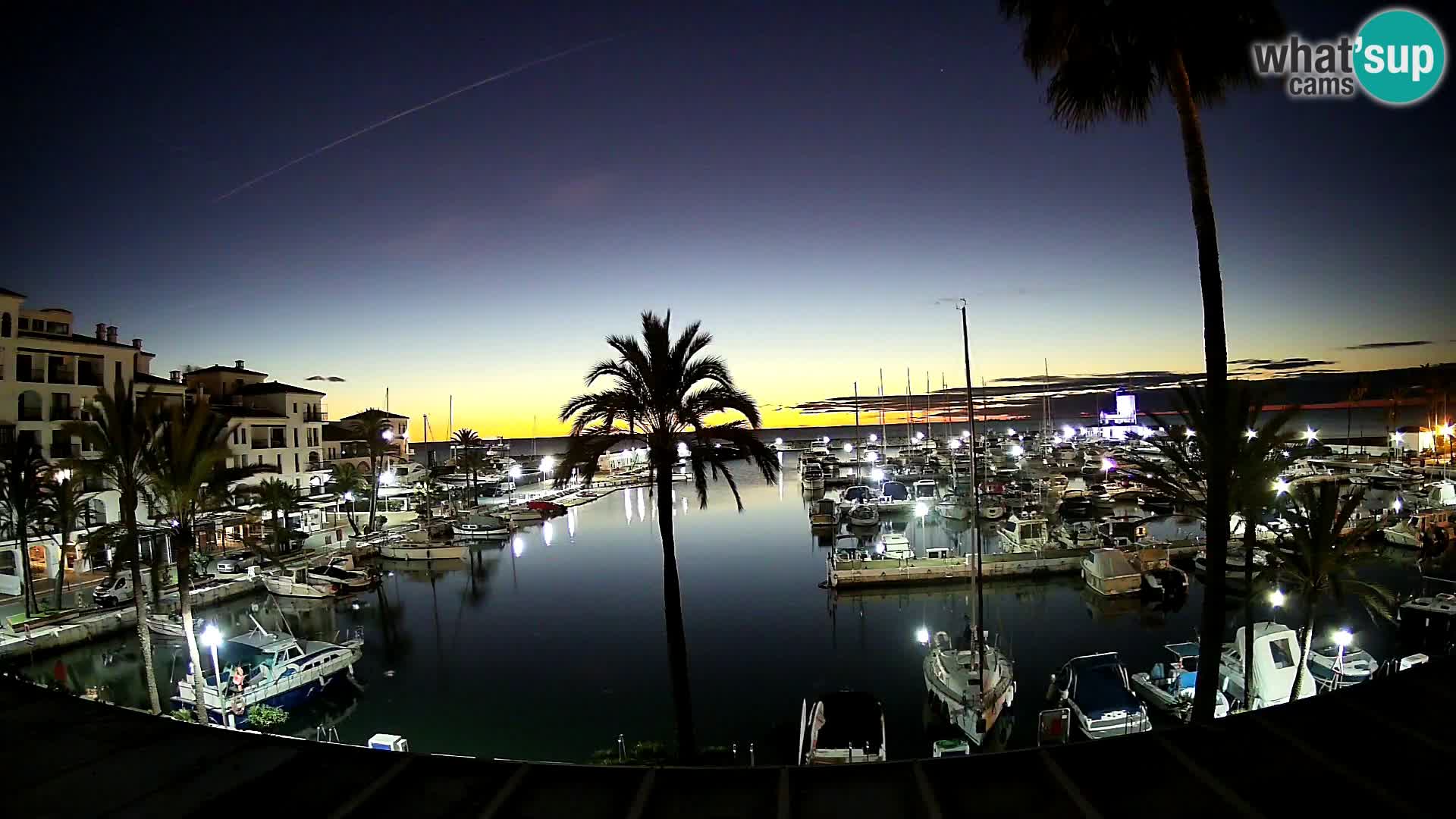 Puerto de la Duquesa webcam – Marina