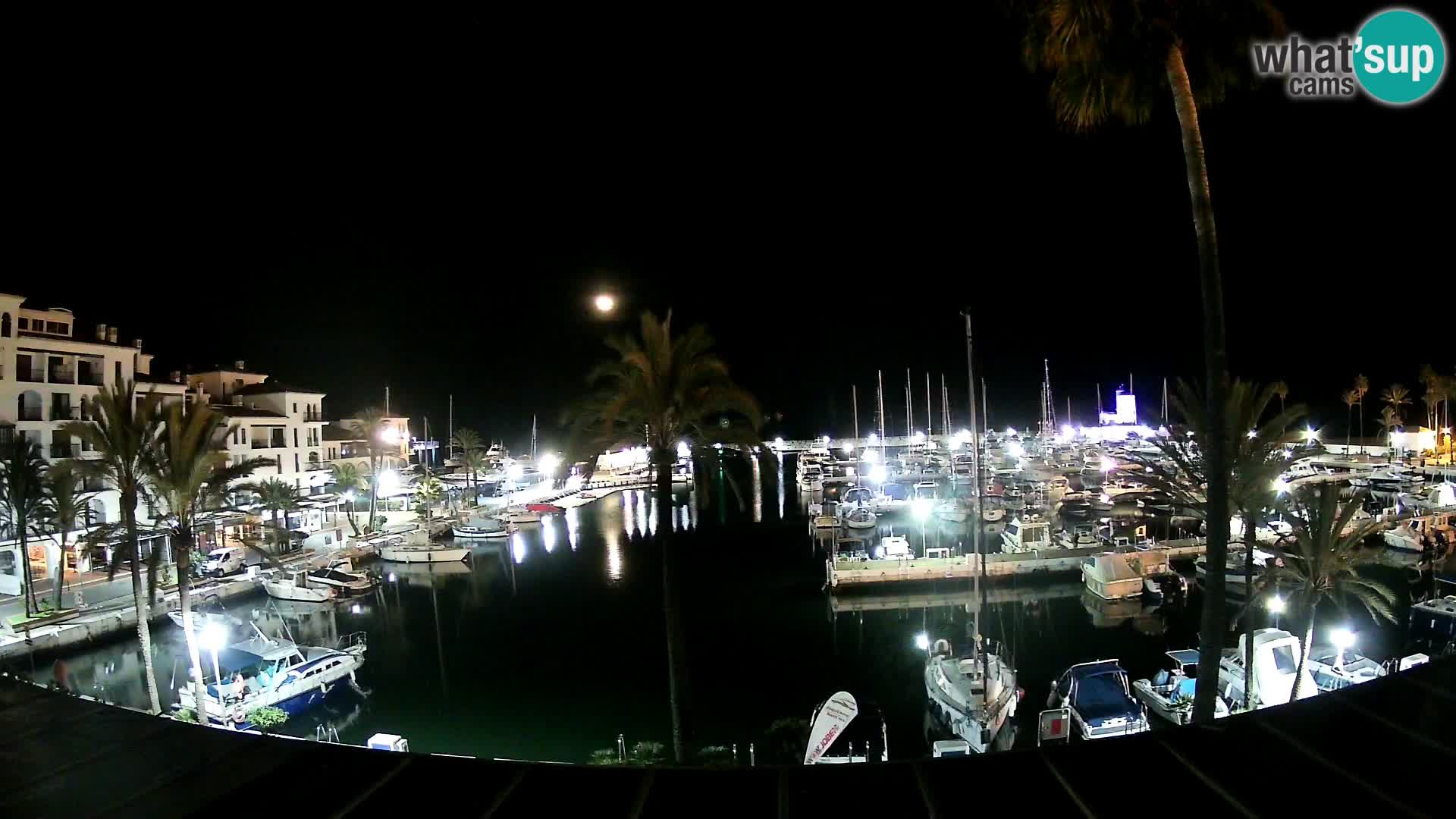 Spletna kamera Puerto de la Duquesa – Marina