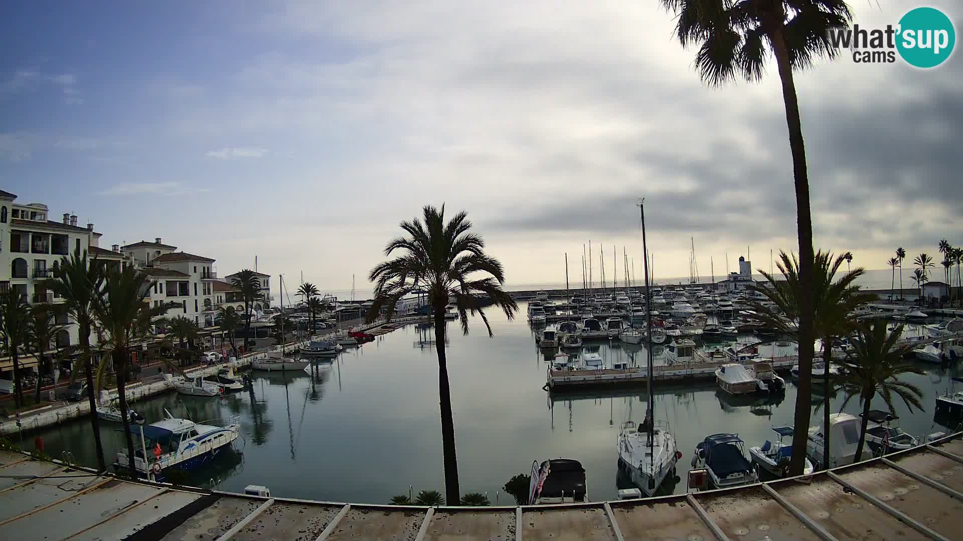 Puerto de la Duquesa webcam – Marina