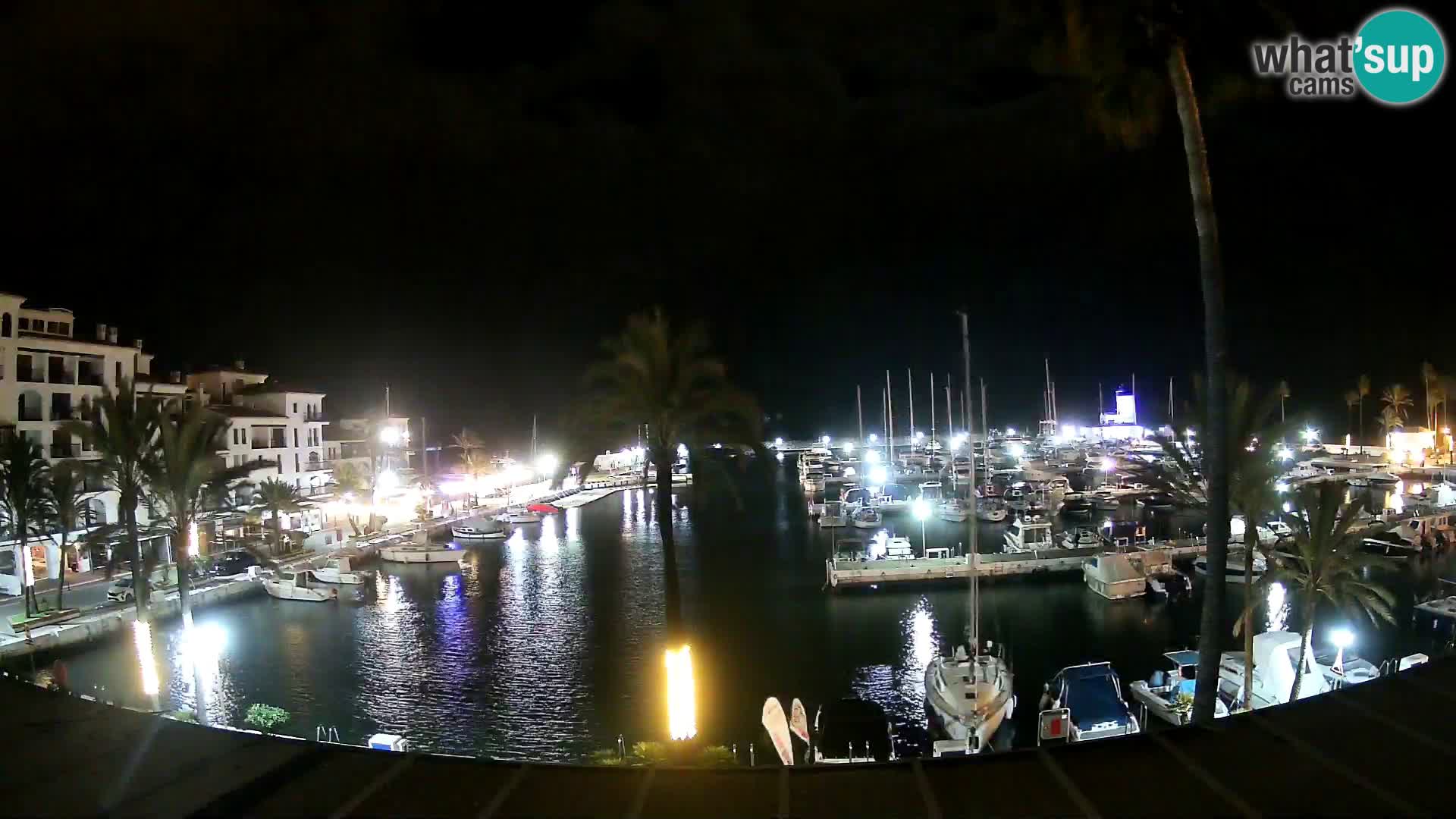 Live webcam Puerto de la Duquesa – Marina