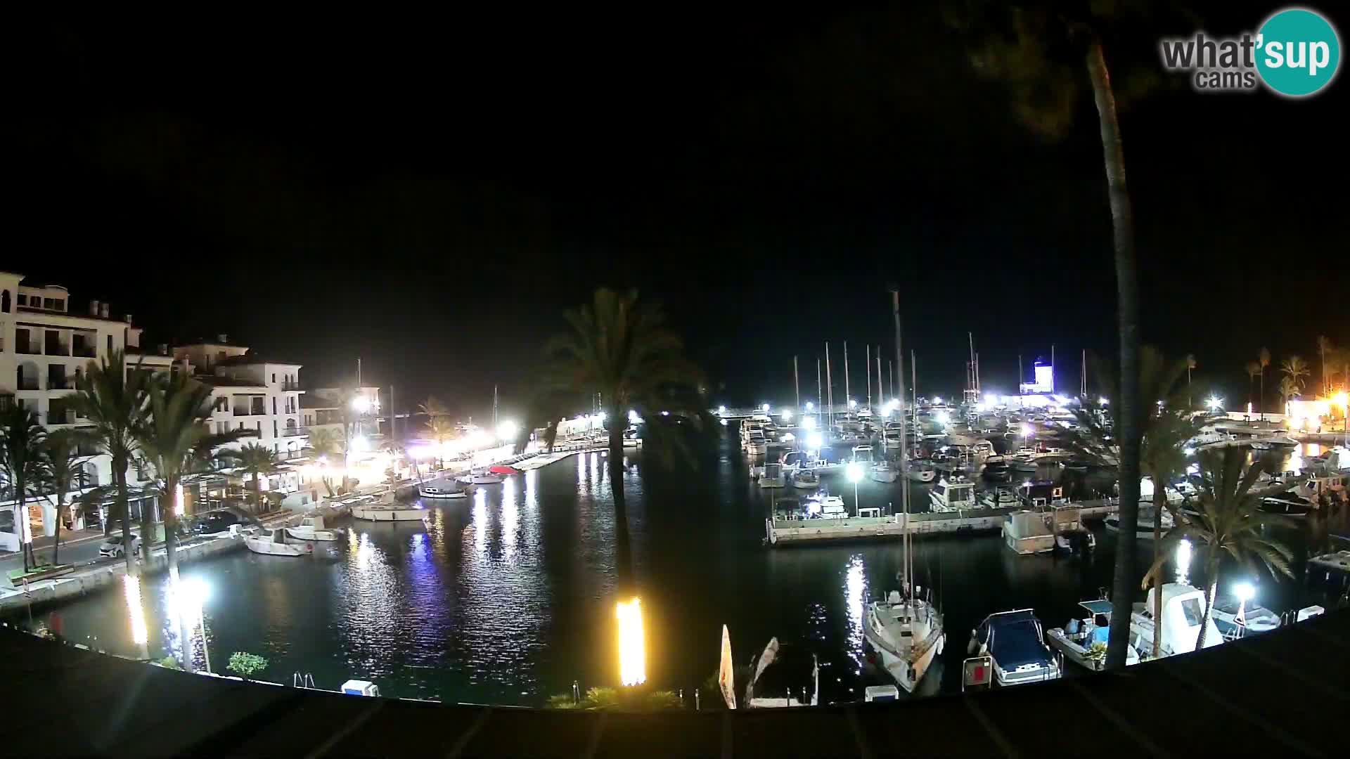 Live webcam Puerto de la Duquesa – Marina