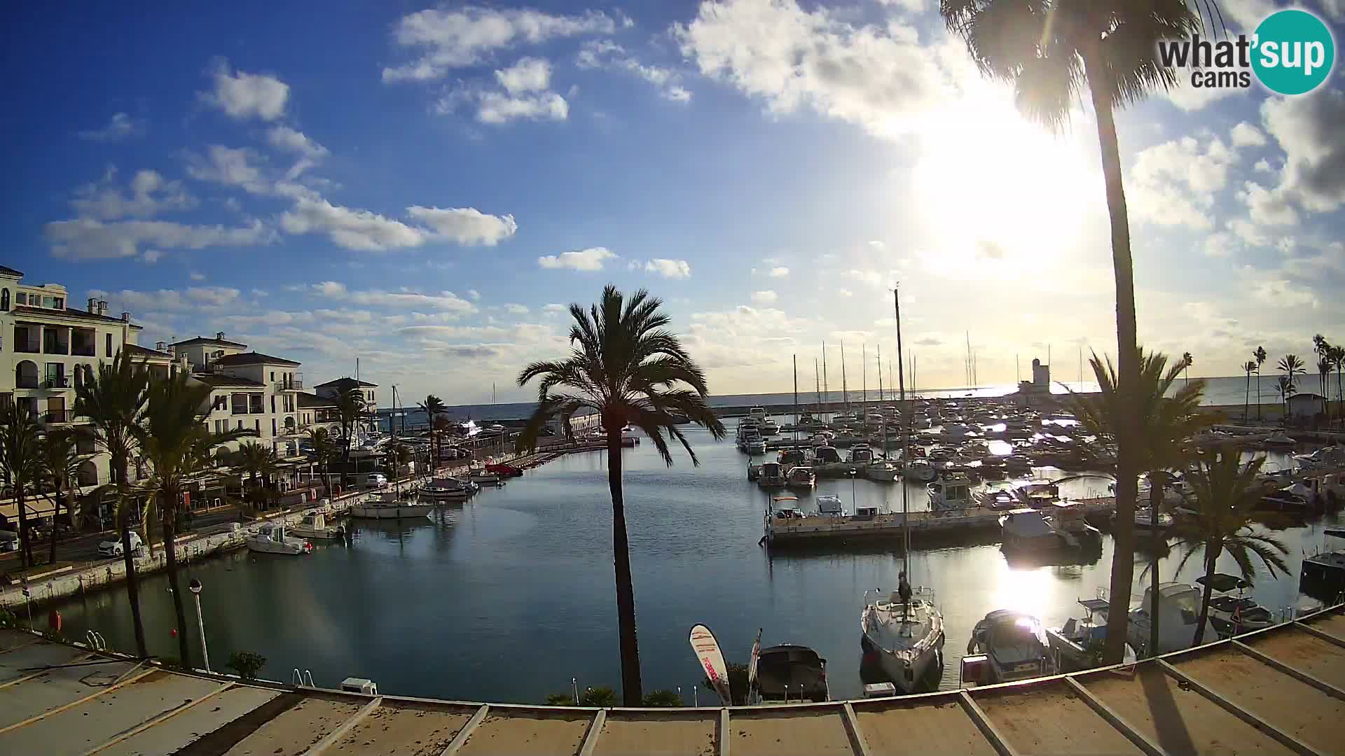 Puerto de la Duquesa webcam – Marina