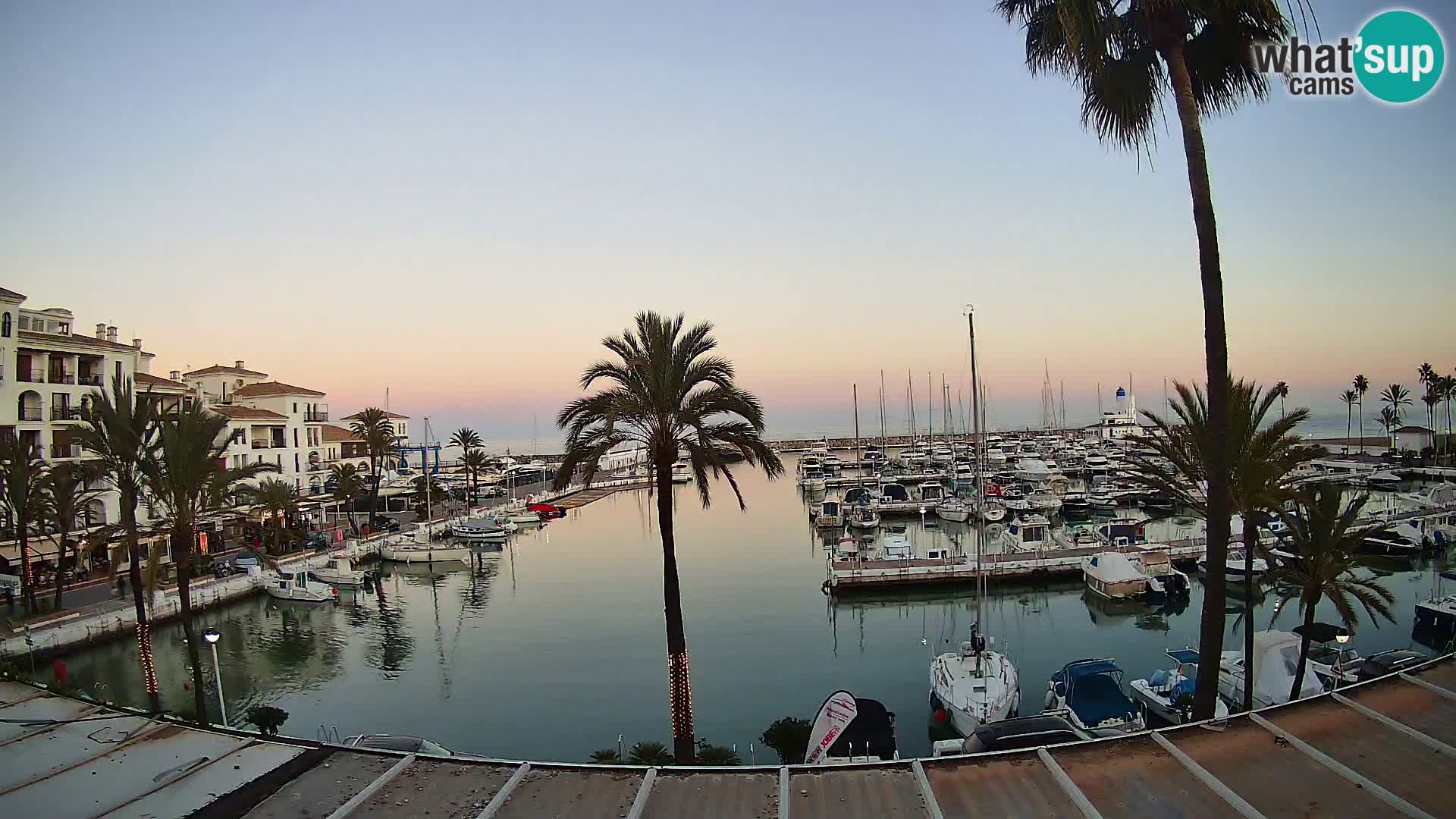 Spletna kamera Puerto de la Duquesa – Marina